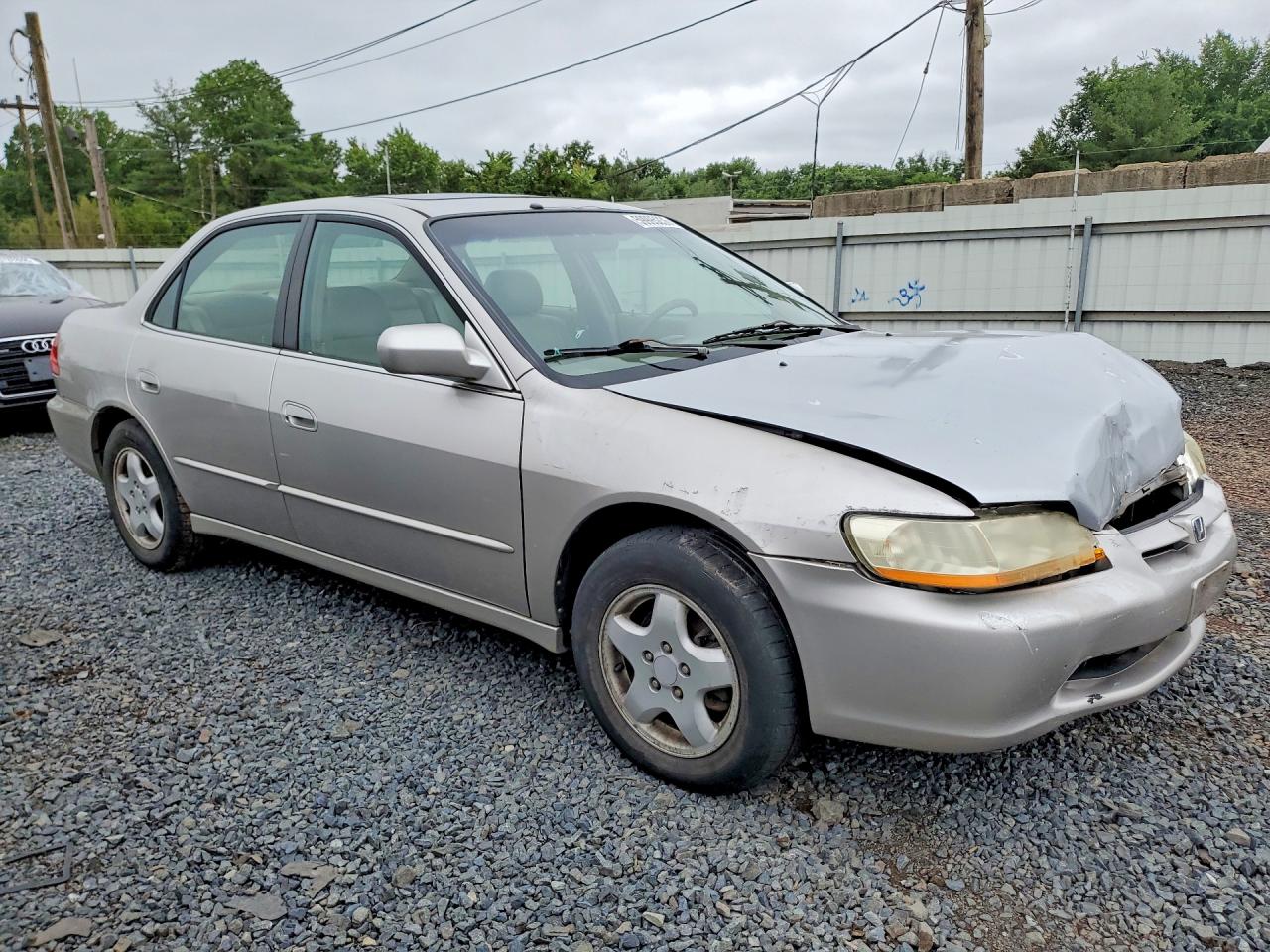 1998 Honda Accord Ex Tan vin: 1HGCG1652WA040716