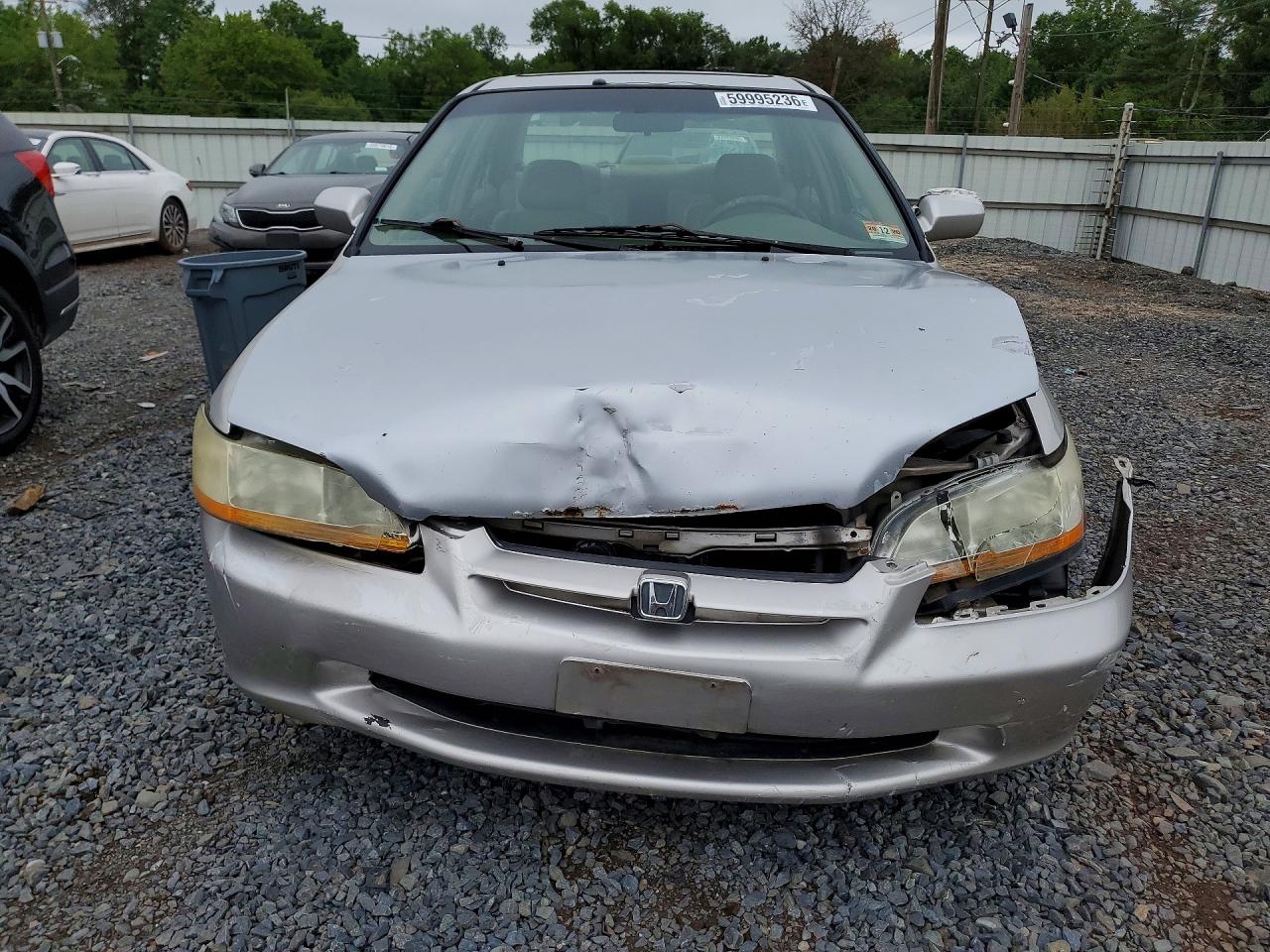 1998 Honda Accord Ex Tan vin: 1HGCG1652WA040716