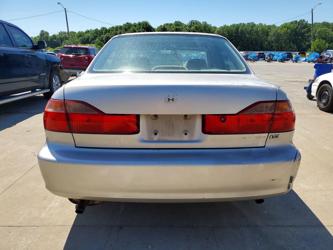 1999 Honda Accord Ex Silver vin: 1HGCG1652XA036831
