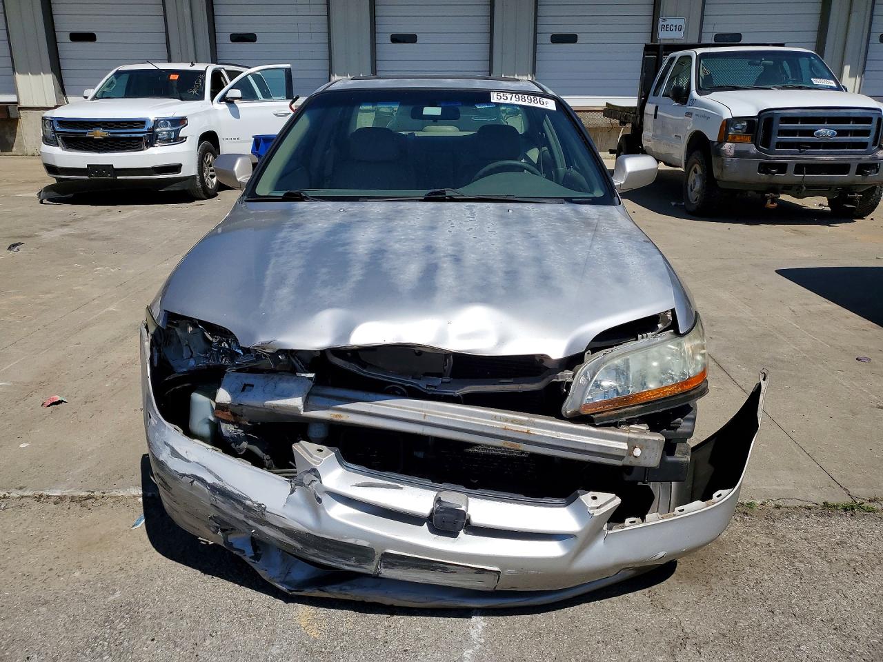 1999 Honda Accord Ex Silver vin: 1HGCG1652XA036831