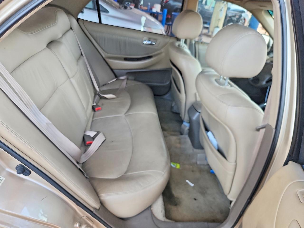 2000 Honda Accord Ex Gold vin: 1HGCG1652YA056305