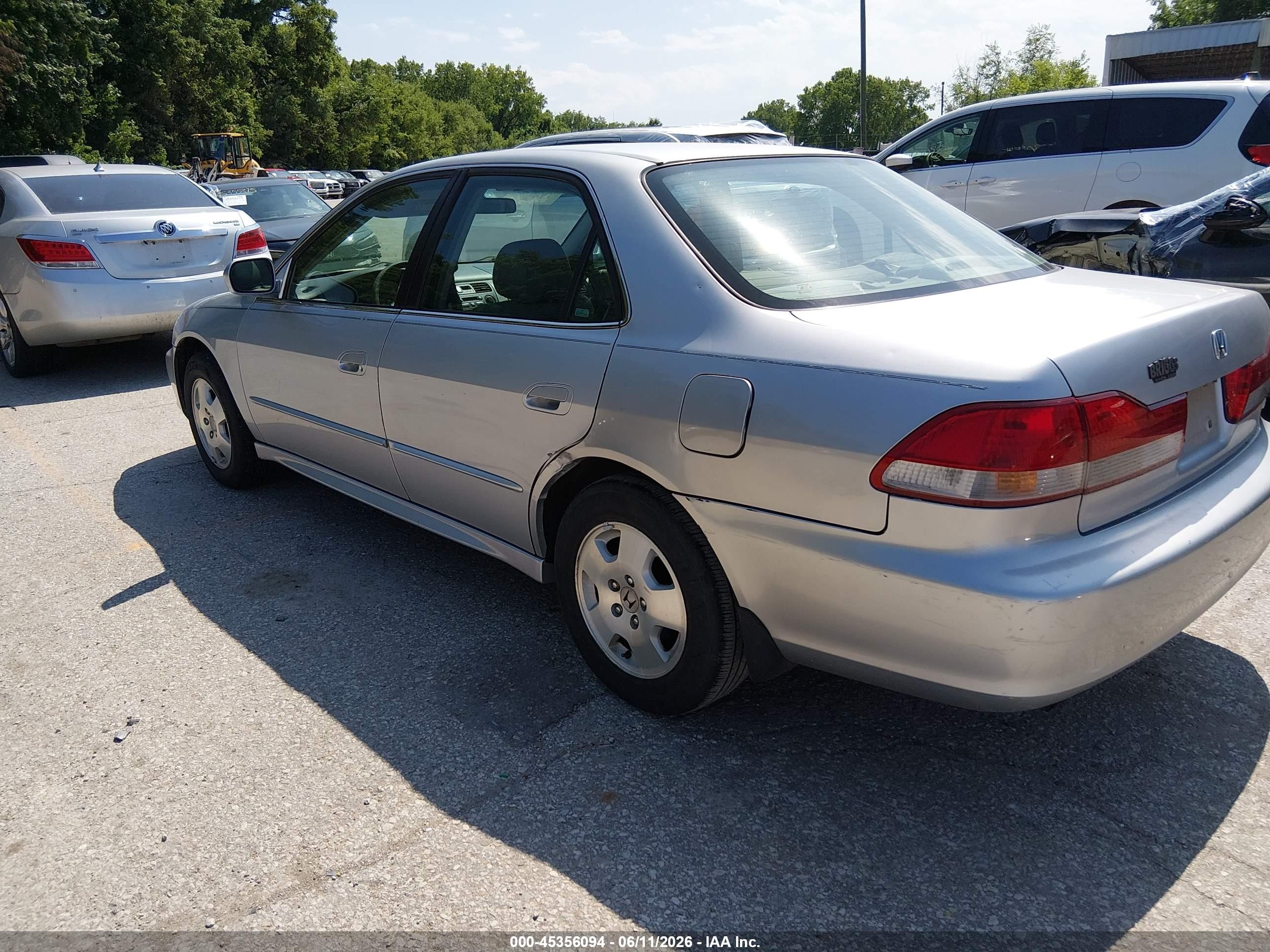 2001 Honda Accord 3.0 Ex Silver vin: 1HGCG16531A051281