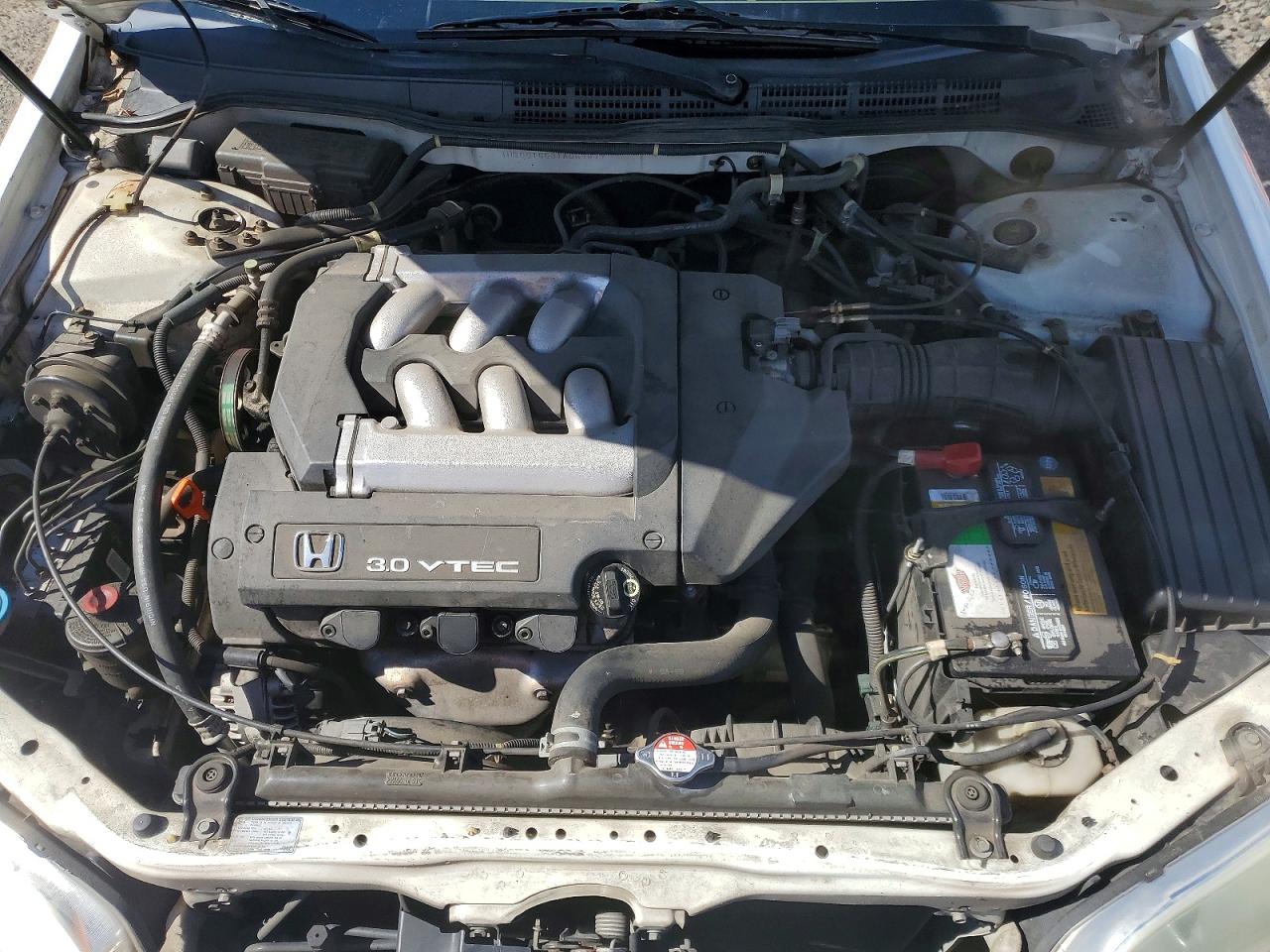 2001 Honda Accord Ex White vin: 1HGCG16531A059879