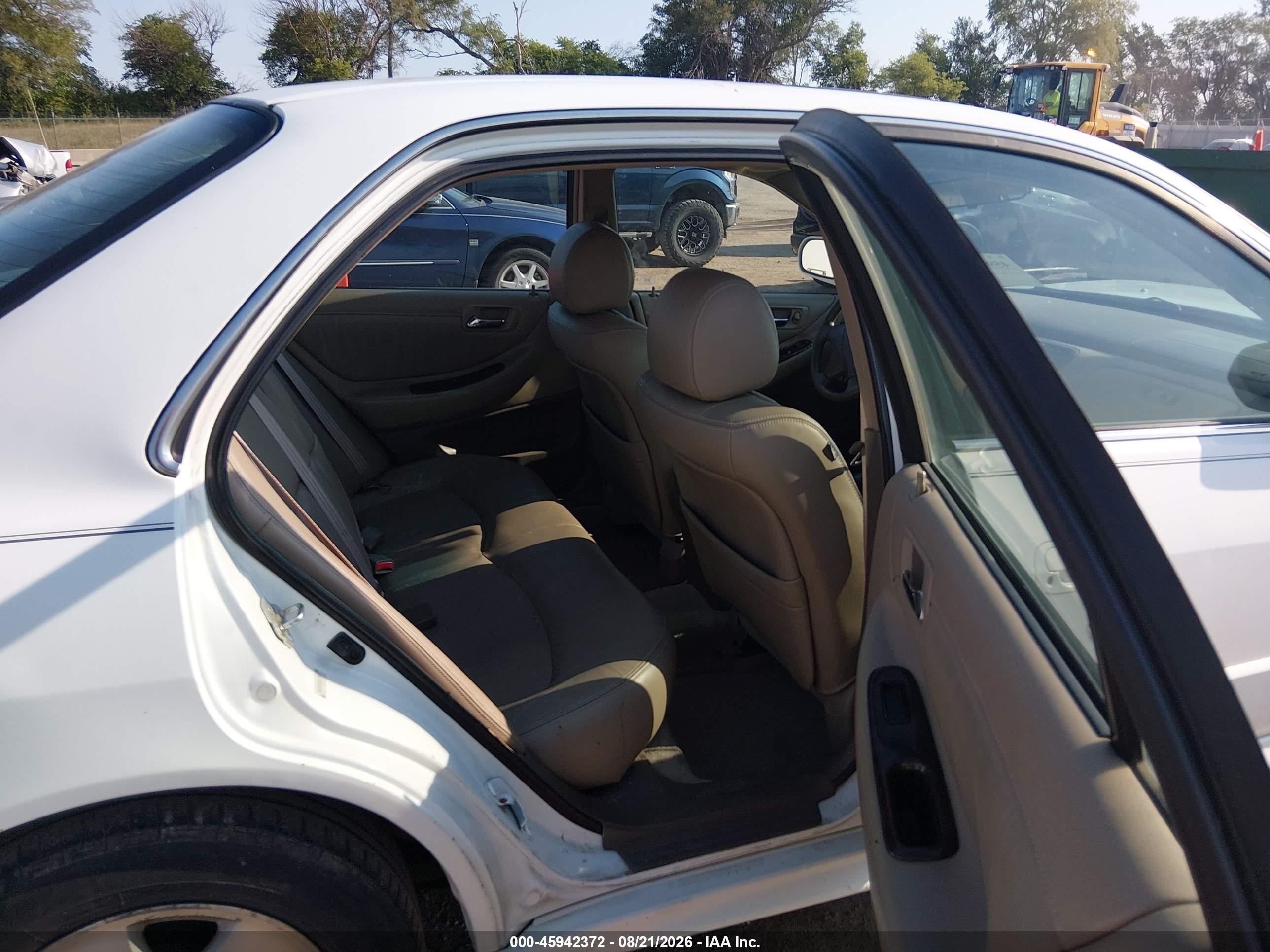 2002 Honda Accord 3.0 Ex Белый vin: 1HGCG16532A007928