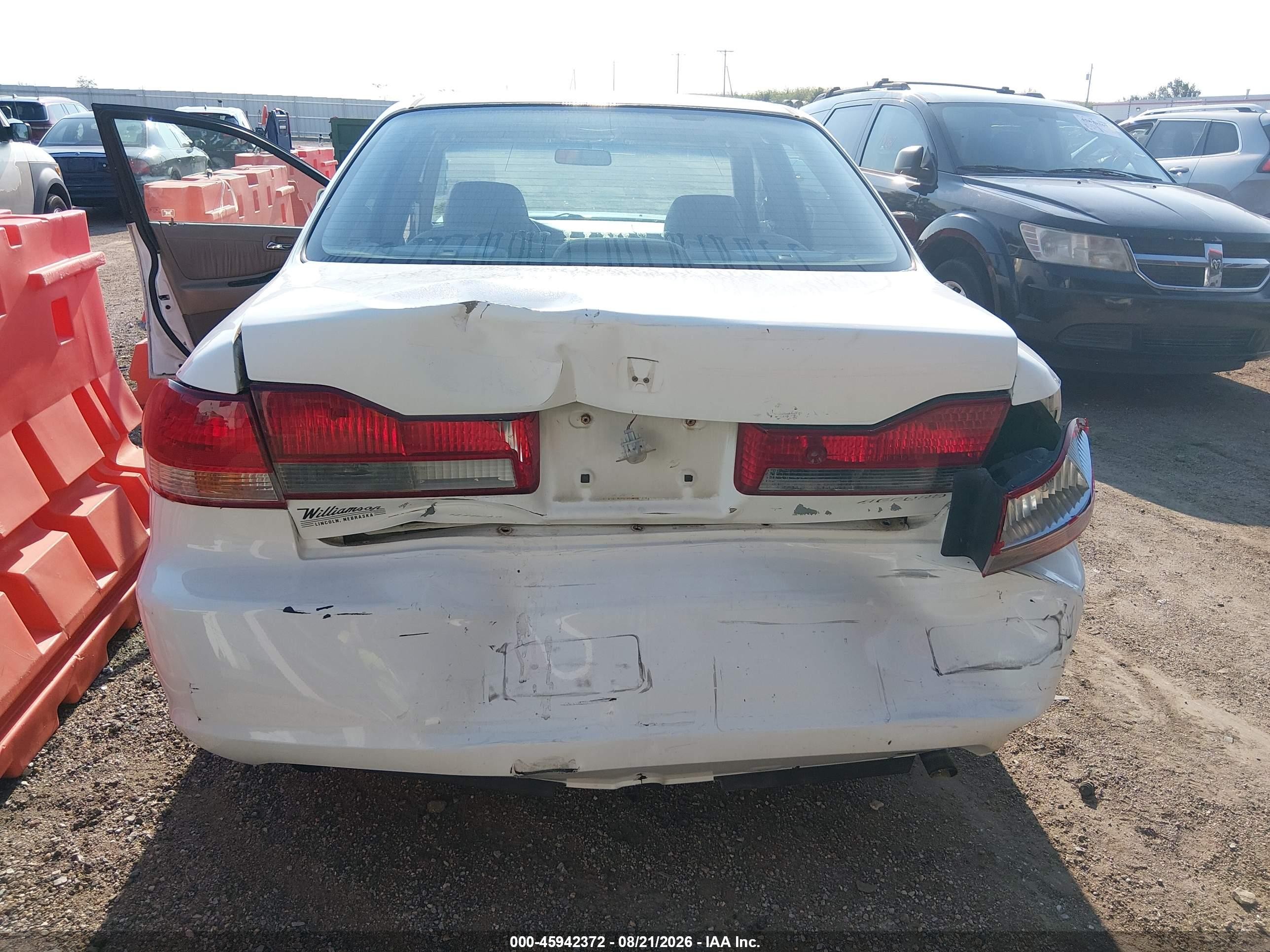 2002 Honda Accord 3.0 Ex Белый vin: 1HGCG16532A007928