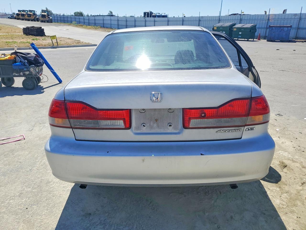 2002 Honda Accord Ex Silver vin: 1HGCG16532A014202
