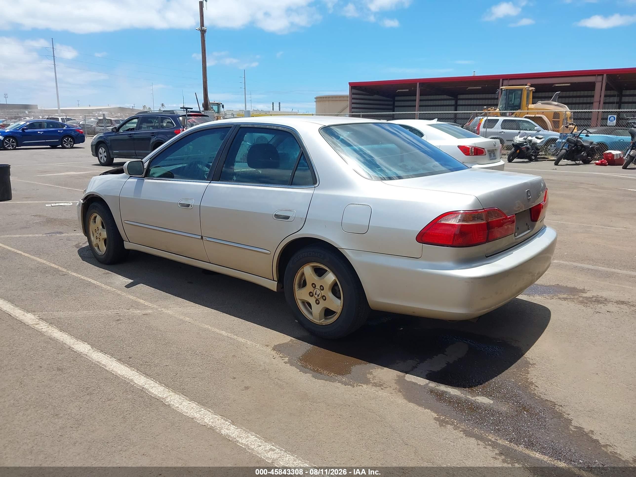 1998 Honda Accord Ex V6 Gold vin: 1HGCG1653WA053393