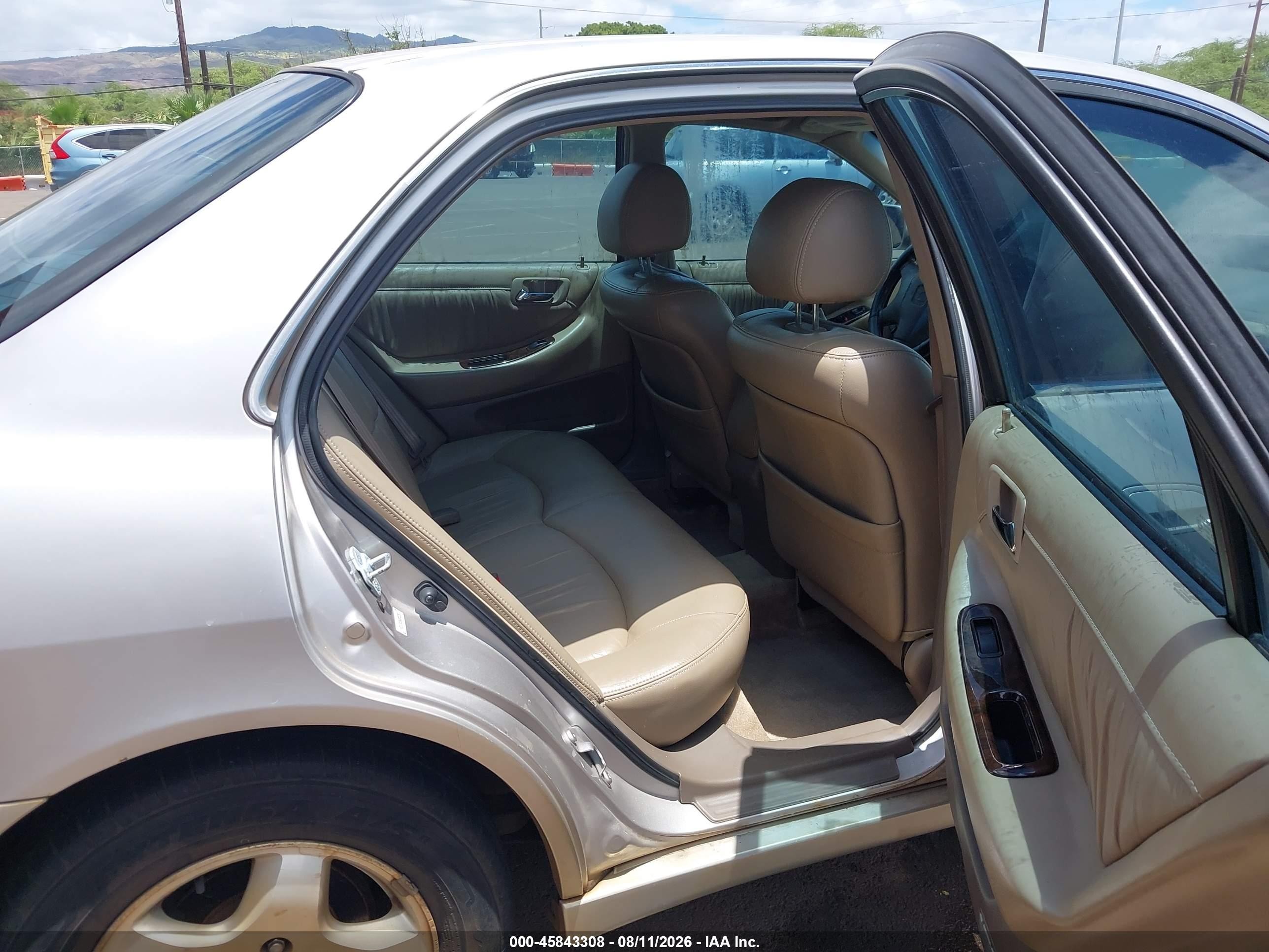 1998 Honda Accord Ex V6 Gold vin: 1HGCG1653WA053393