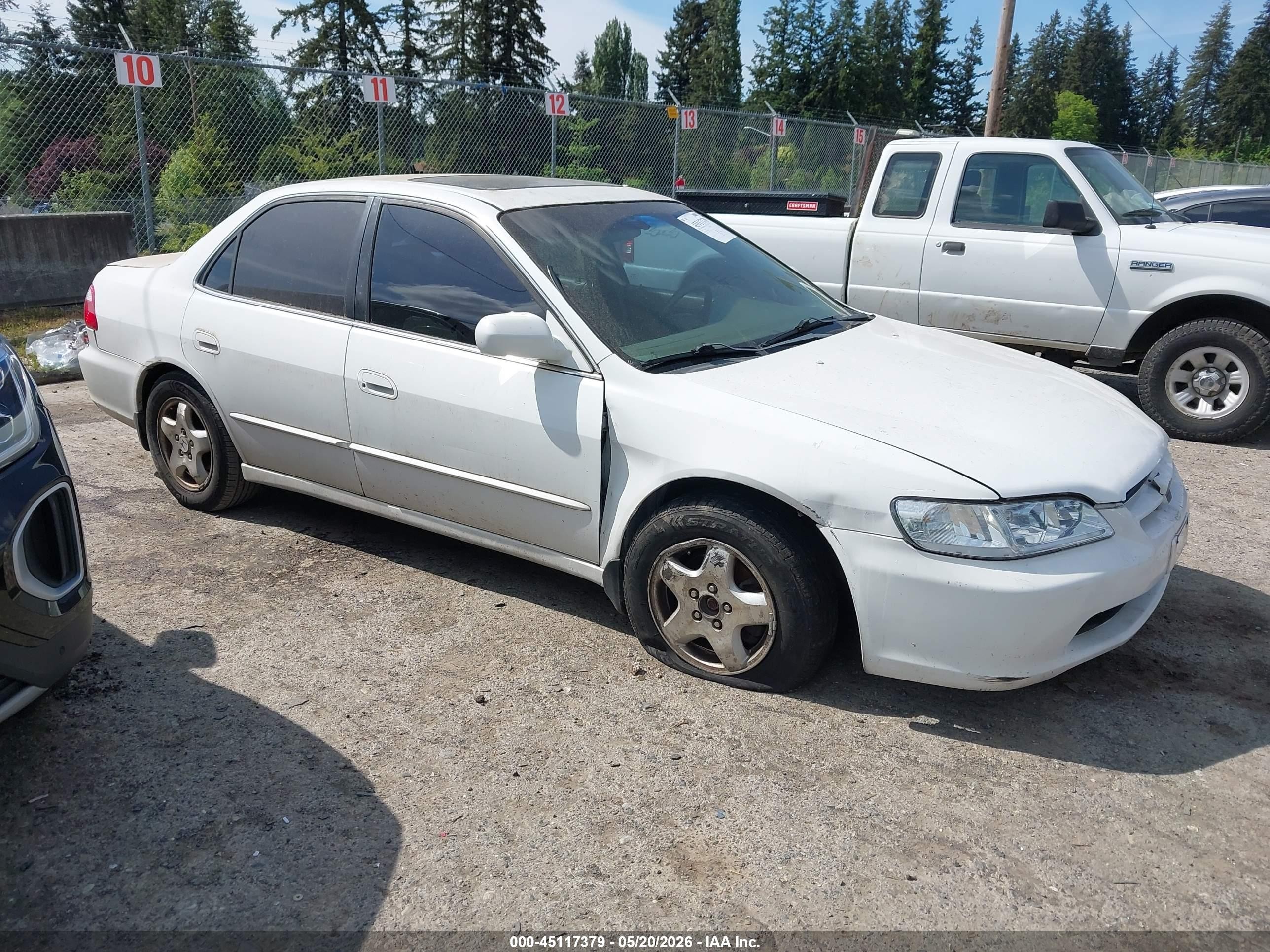 1HGCG1653WA070033