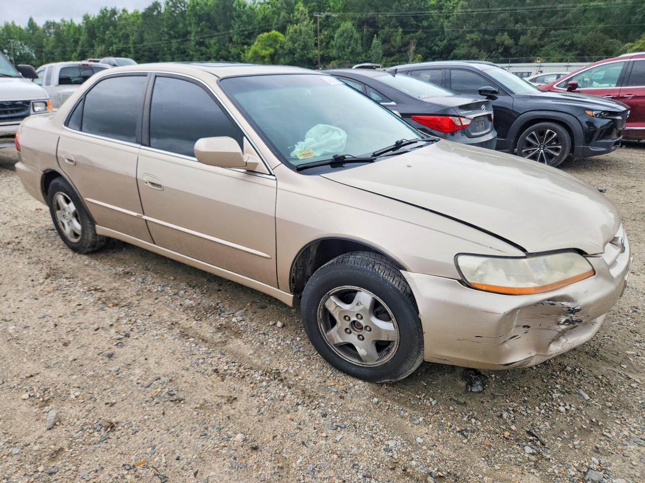 2000 Honda Accord Ex Gold vin: 1HGCG1653YA027007