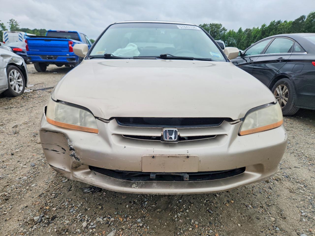 2000 Honda Accord Ex Gold vin: 1HGCG1653YA027007