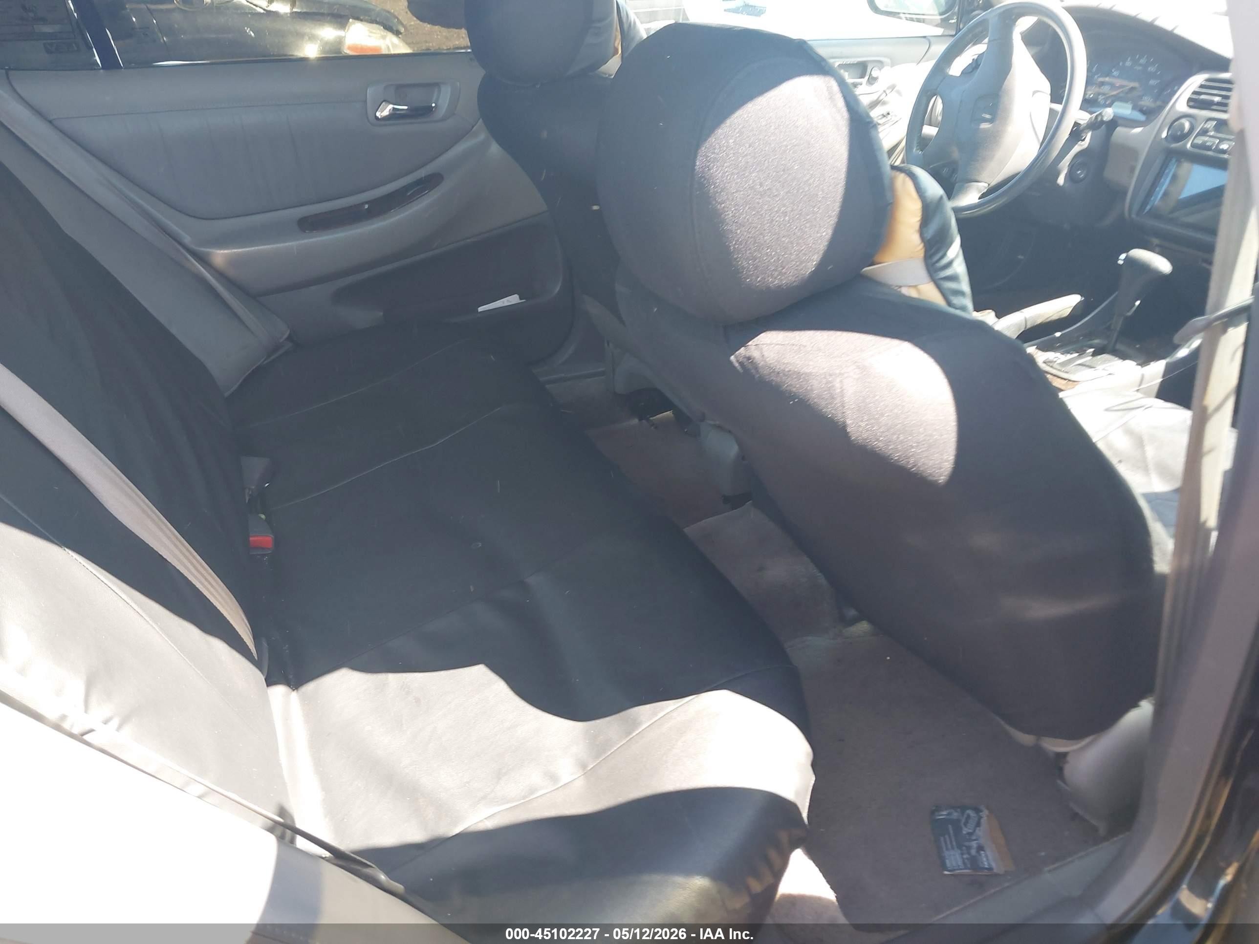 2000 Honda Accord 3.0 Ex Black vin: 1HGCG1653YA039500