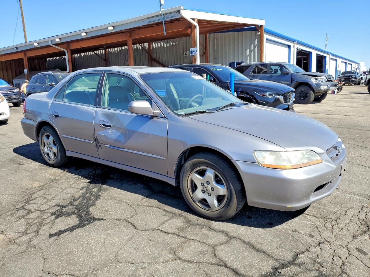 2000 Honda Accord Ex Silver vin: 1HGCG1653YA044759