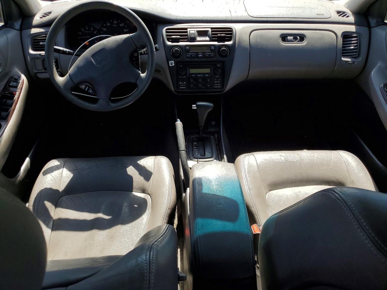2000 Honda Accord Ex Silver vin: 1HGCG1653YA044759