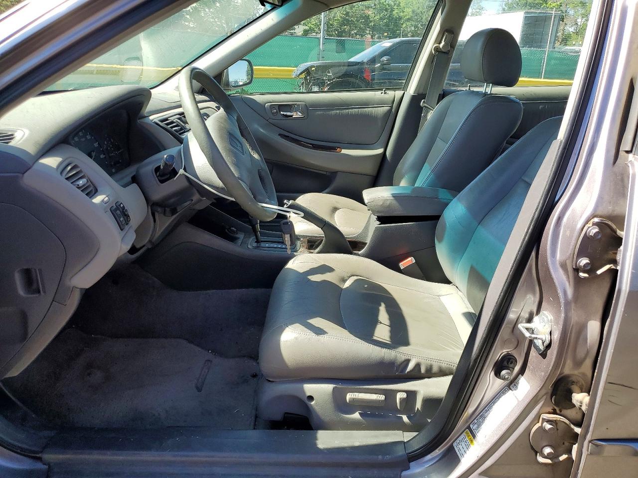 2000 Honda Accord Ex Silver vin: 1HGCG1653YA044759