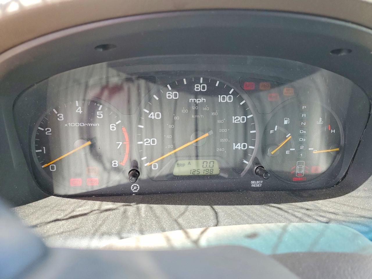 2000 Honda Accord Ex Gold vin: 1HGCG1653YA049511