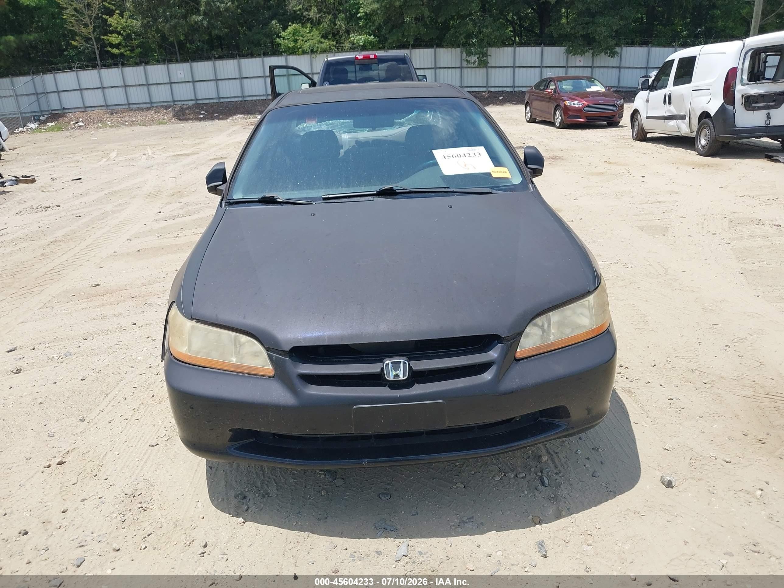 2000 Honda Accord 3.0 Ex Black vin: 1HGCG1653YA051453
