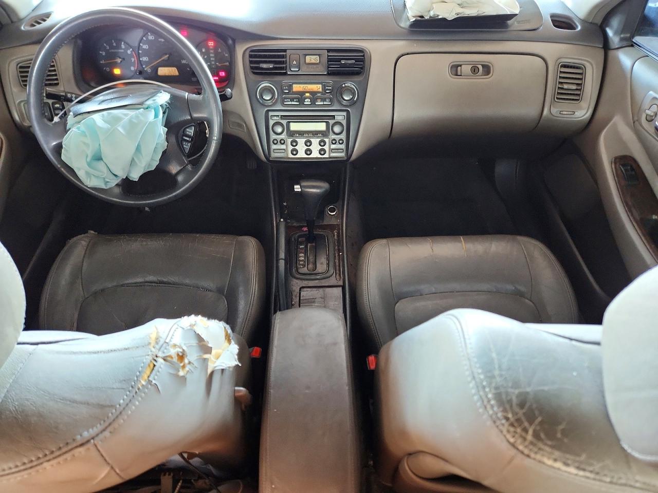 2000 Honda Accord Ex White vin: 1HGCG1653YA056667
