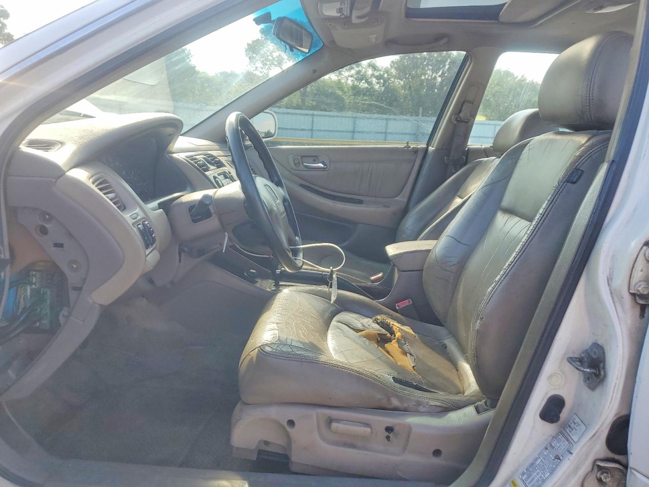 2000 Honda Accord Ex White vin: 1HGCG1653YA065899