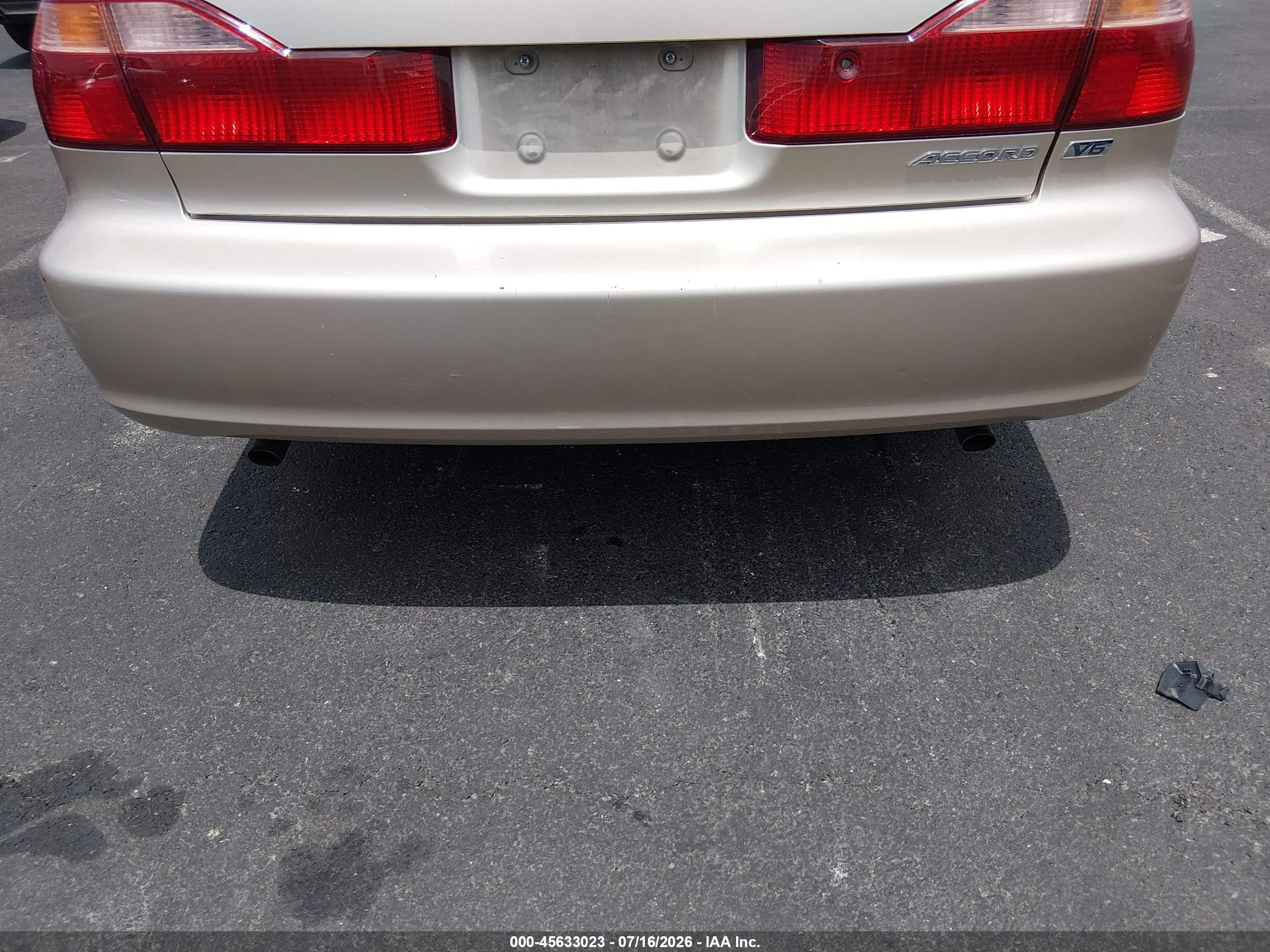 2000 Honda Accord 3.0 Ex Gold vin: 1HGCG1653YA067460