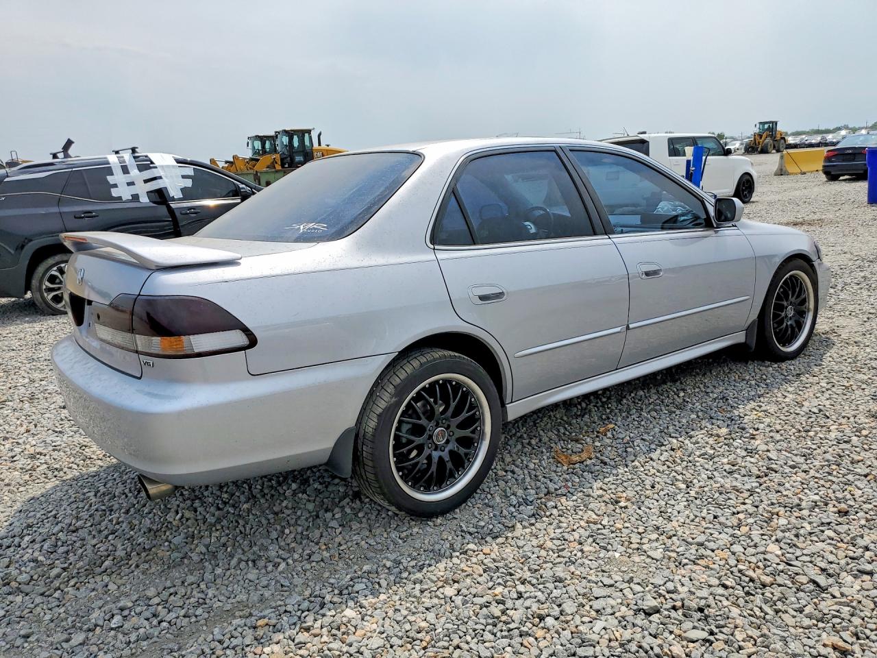 2001 Honda Accord Ex Silver vin: 1HGCG16541A053346