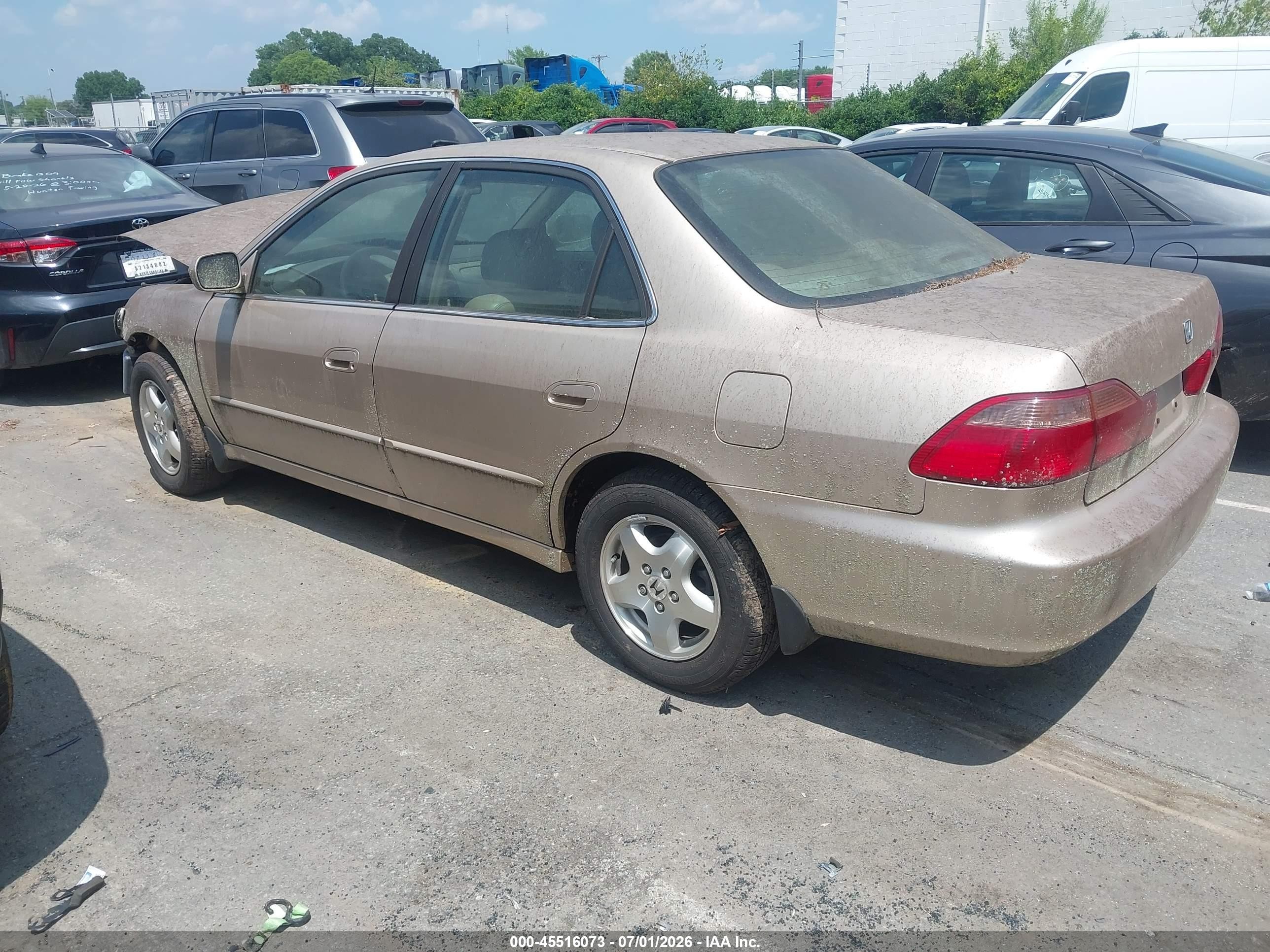 2000 Honda Accord 3.0 Ex Brown vin: 1HGCG1654YA002391