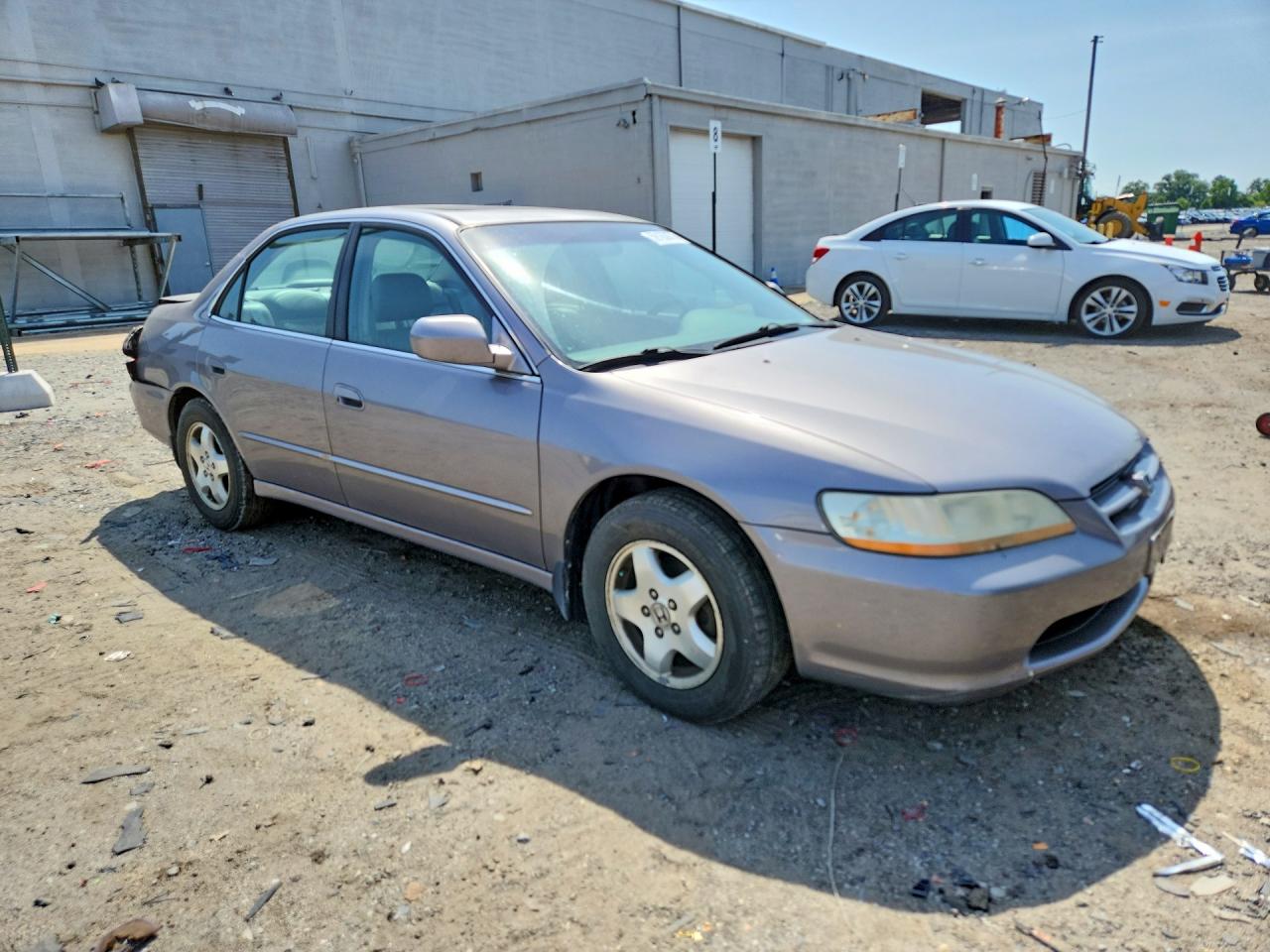 2000 Honda Accord Ex Silver vin: 1HGCG1654YA005727