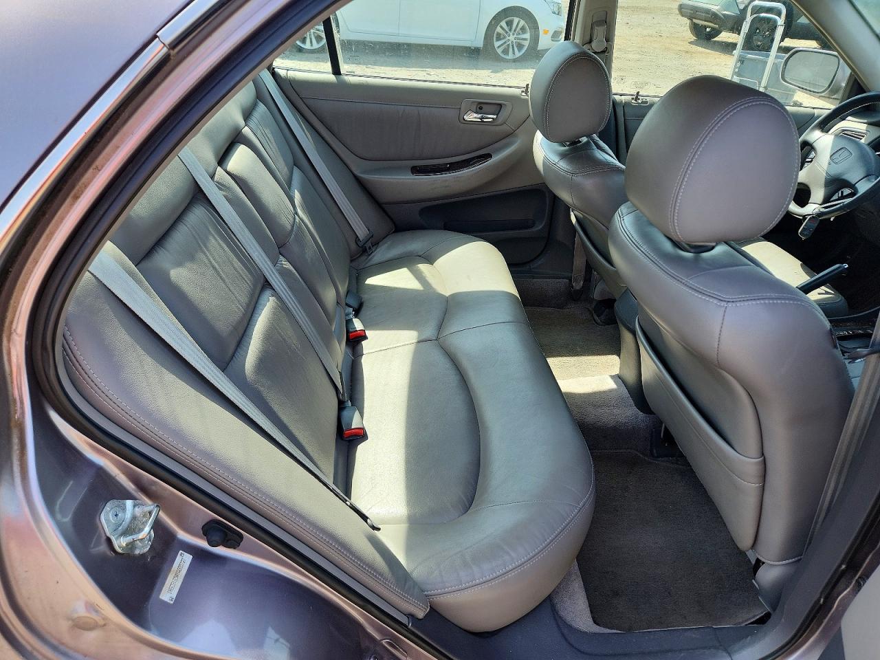 2000 Honda Accord Ex Silver vin: 1HGCG1654YA005727