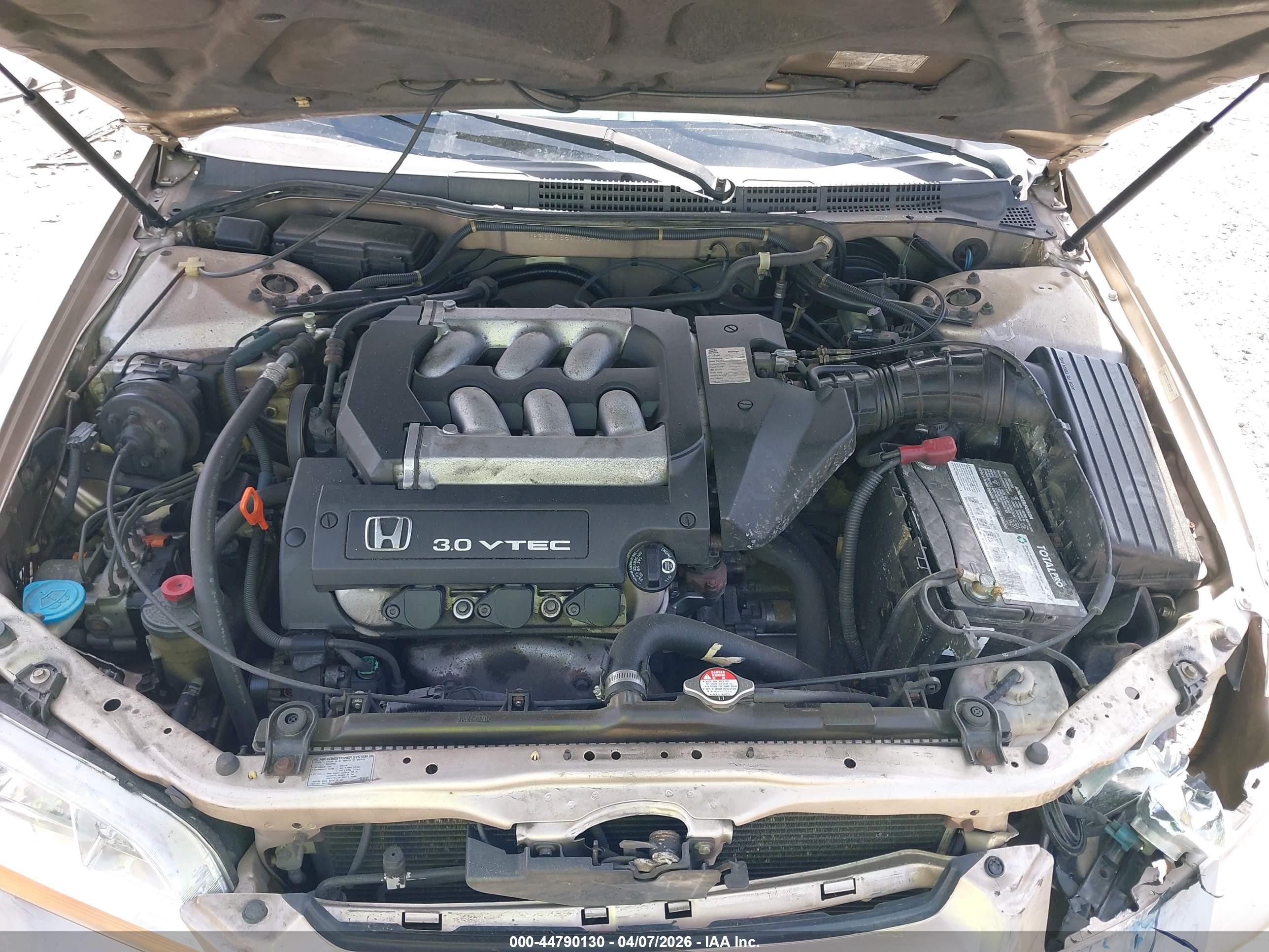 2000 Honda Accord 3.0 Ex Gold vin: 1HGCG1654YA090147