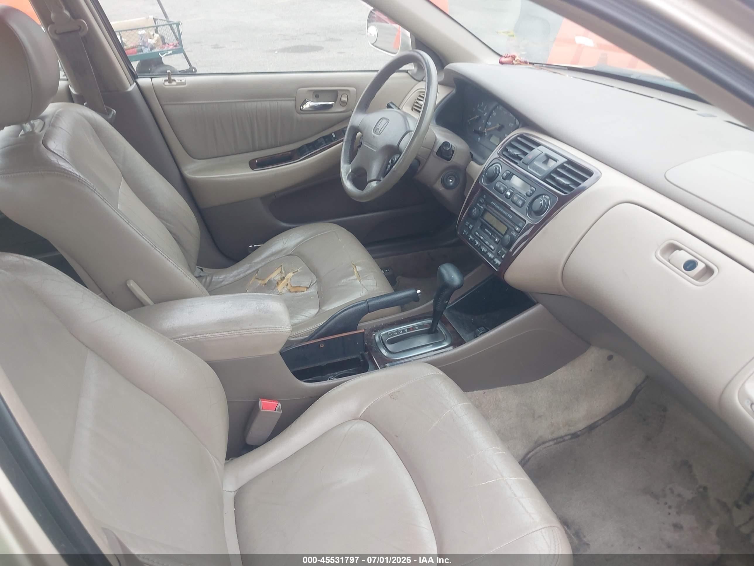2001 Honda Accord 3.0 Ex Gold vin: 1HGCG16551A013843