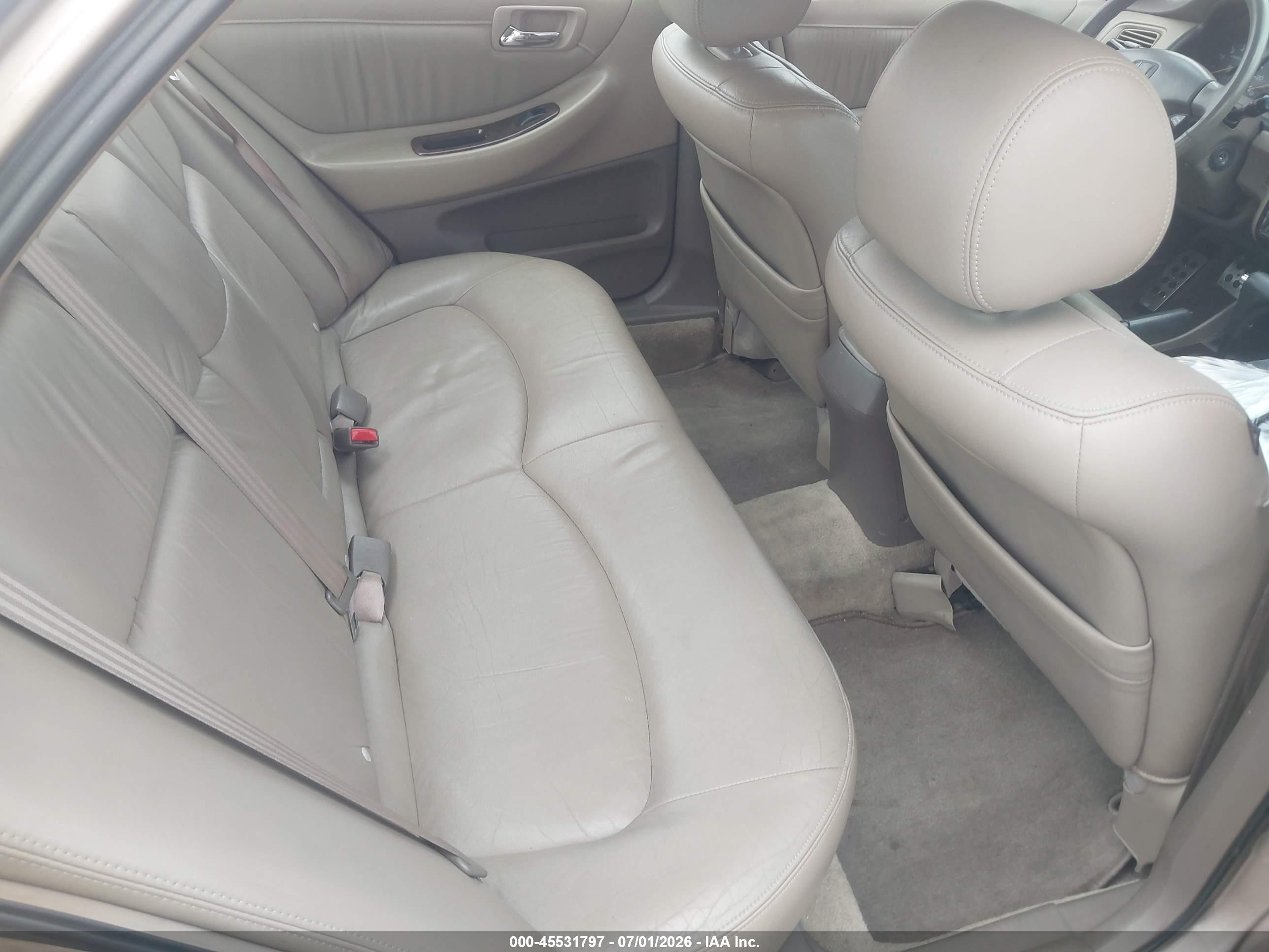 2001 Honda Accord 3.0 Ex Gold vin: 1HGCG16551A013843