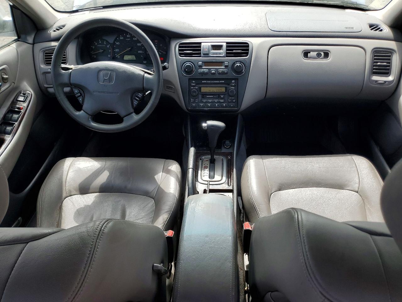 2002 Honda Accord Ex Silver vin: 1HGCG16552A007042
