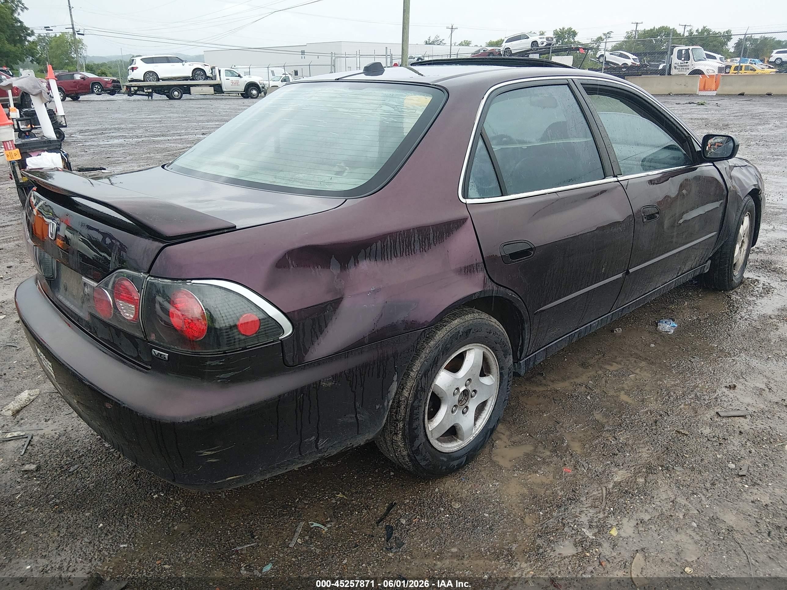 1998 Honda Accord Ex V6 Purple vin: 1HGCG1655WA010089