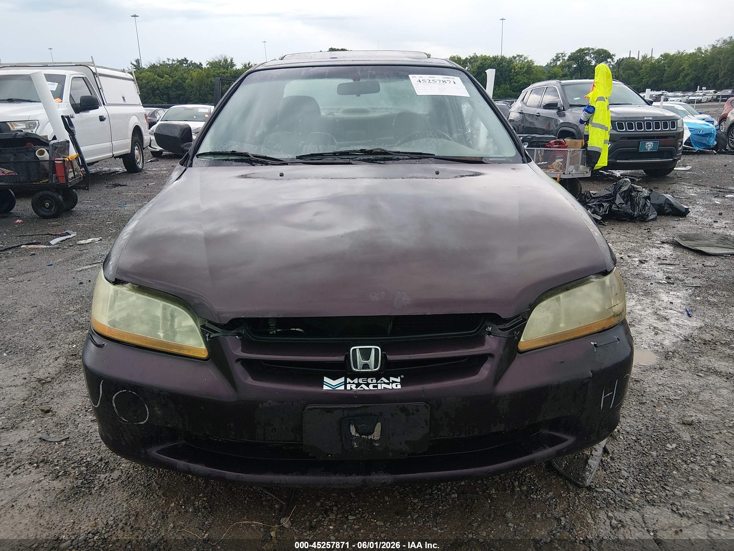 1998 Honda Accord Ex V6 Purple vin: 1HGCG1655WA010089