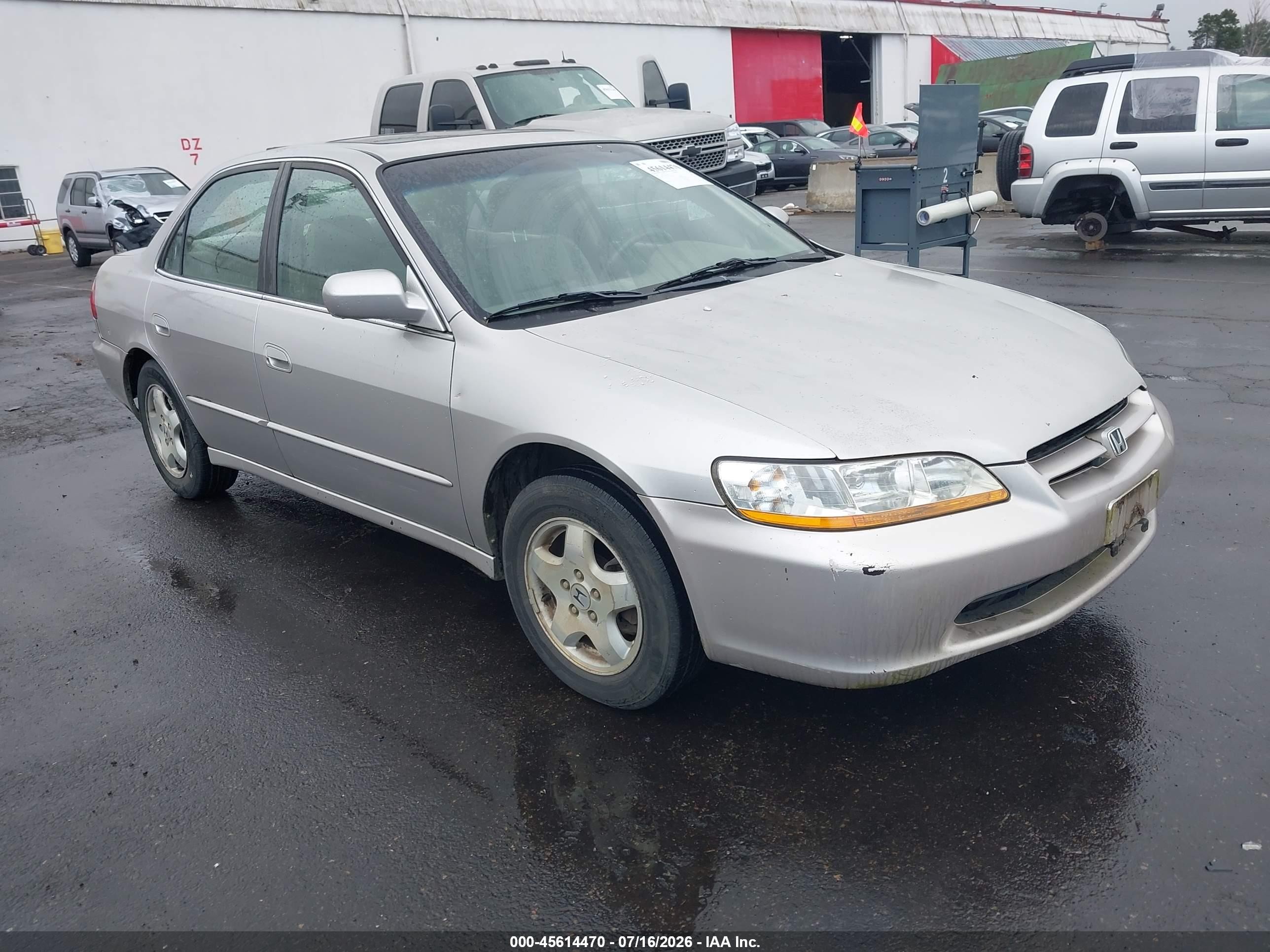 1998 Honda Accord Ex V6 Silver vin: 1HGCG1655WA062936