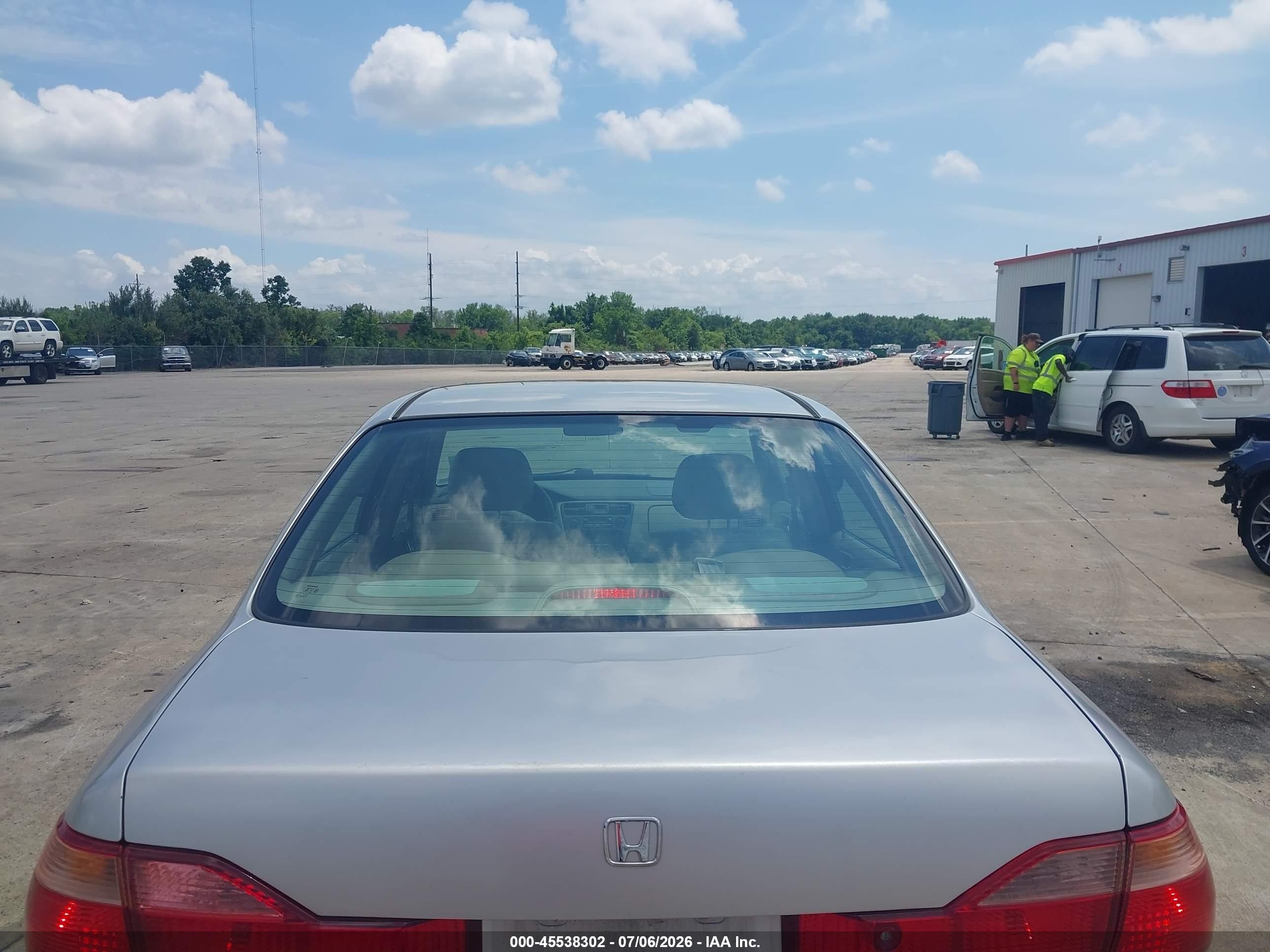 1999 Honda Accord Ex V6 Серебряный vin: 1HGCG1655XA051291
