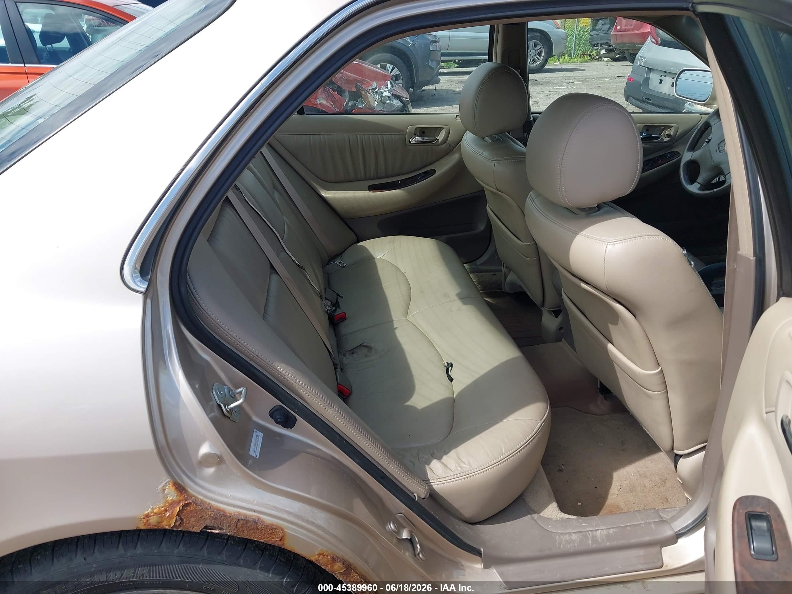 2000 Honda Accord 3.0 Ex Champagne vin: 1HGCG1655YA034301