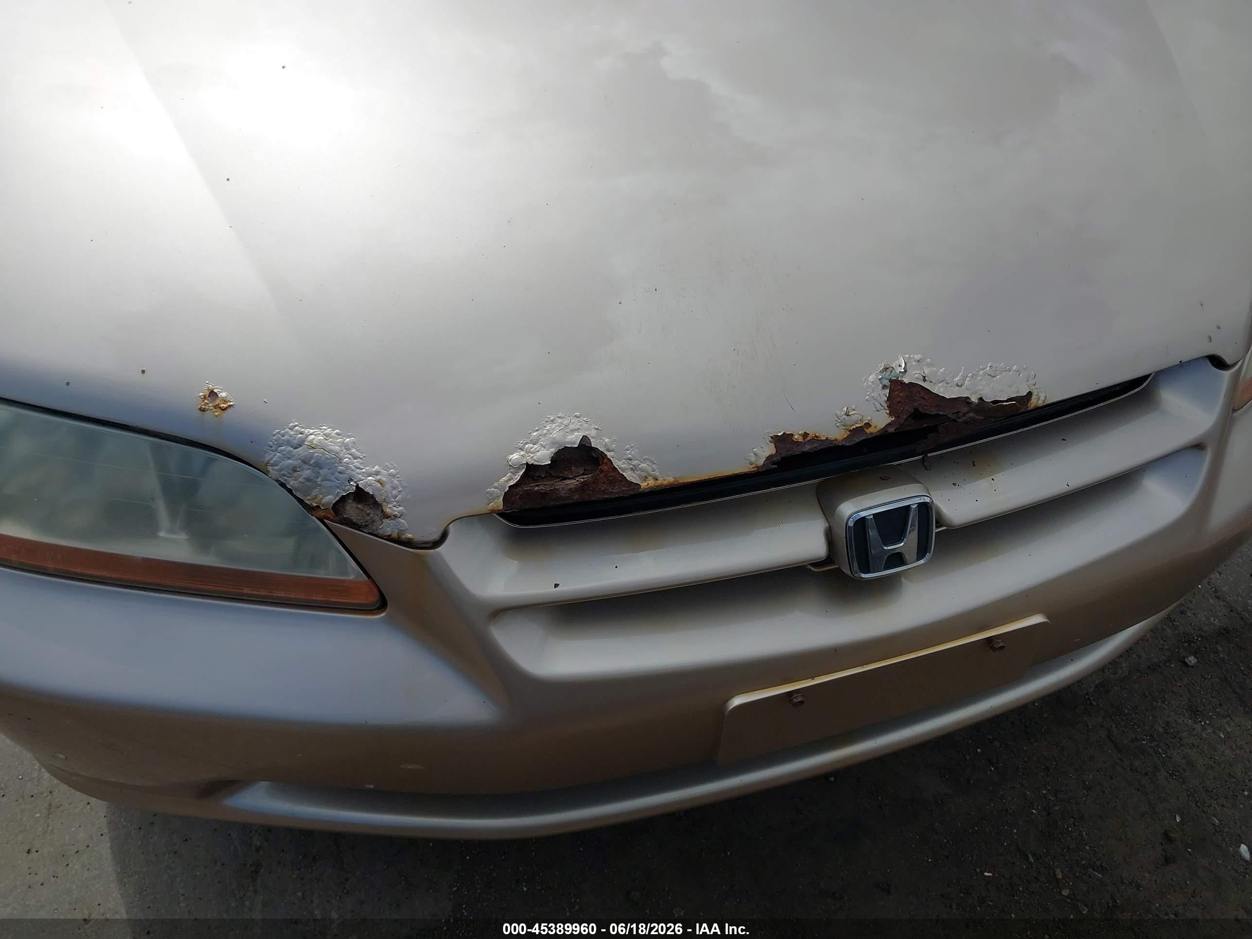 2000 Honda Accord 3.0 Ex Champagne vin: 1HGCG1655YA034301