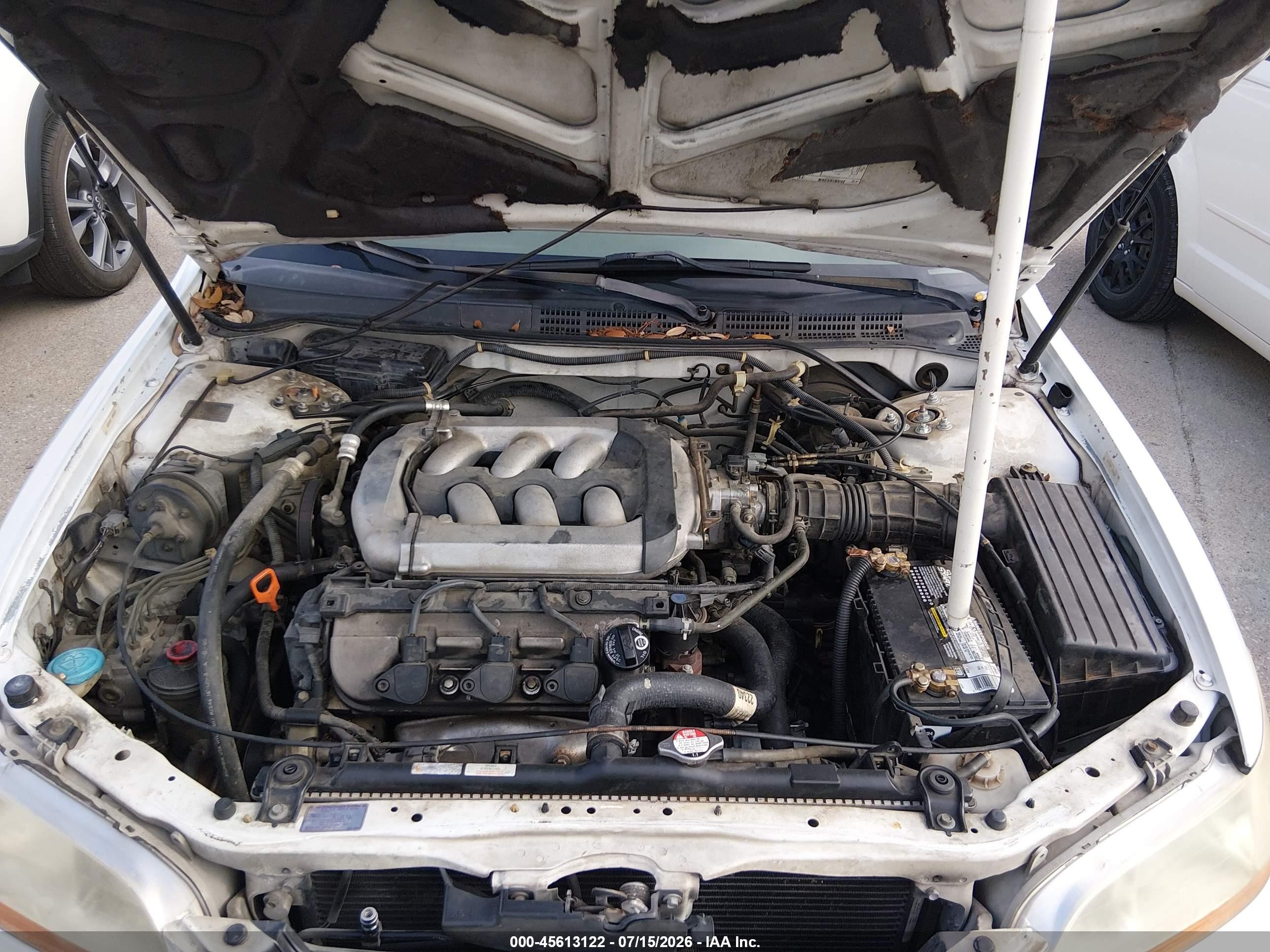 2000 Honda Accord 3.0 Ex White vin: 1HGCG1655YA052720