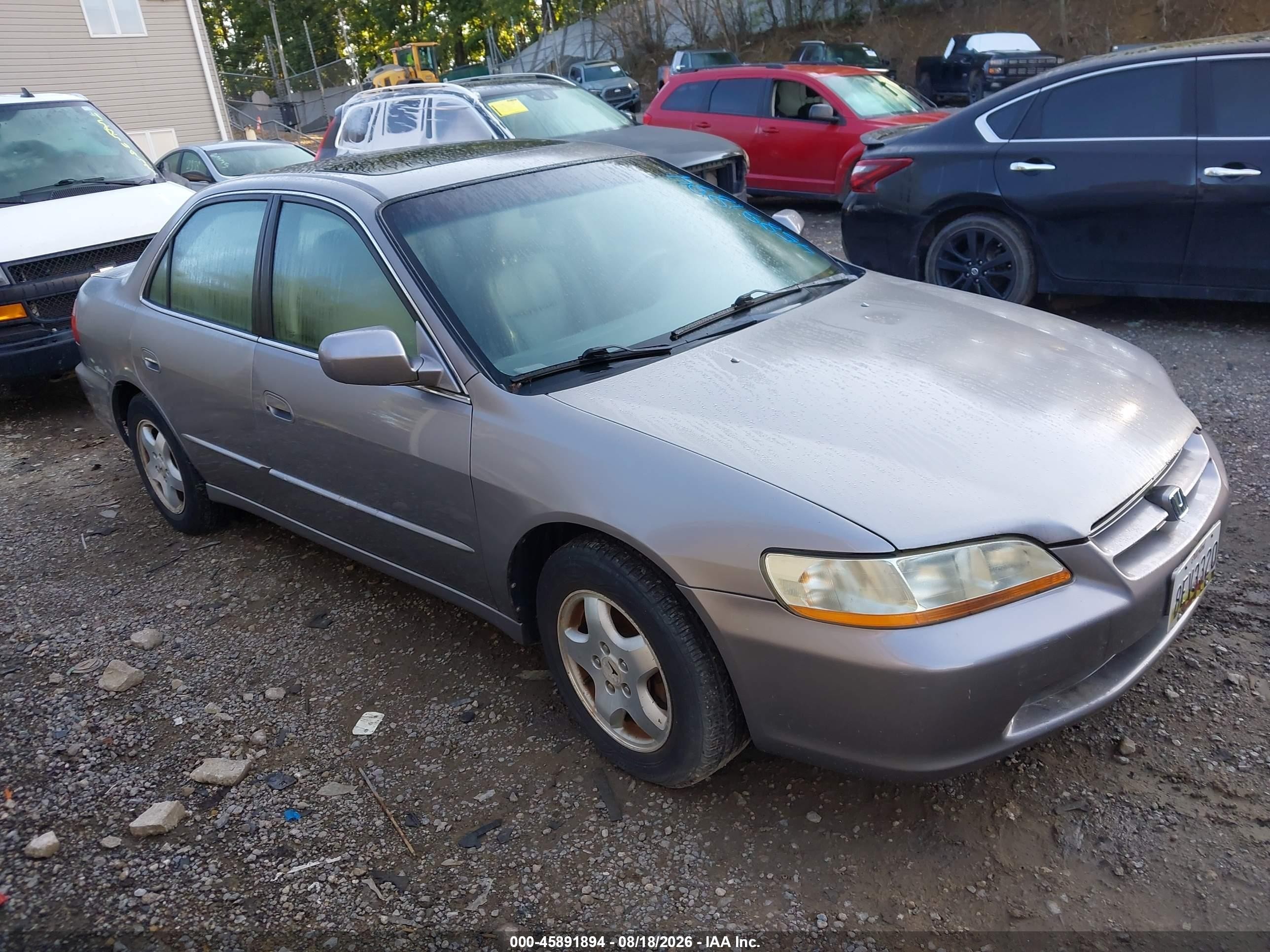 2000 Honda Accord 3.0 Ex Beige vin: 1HGCG1655YA070229