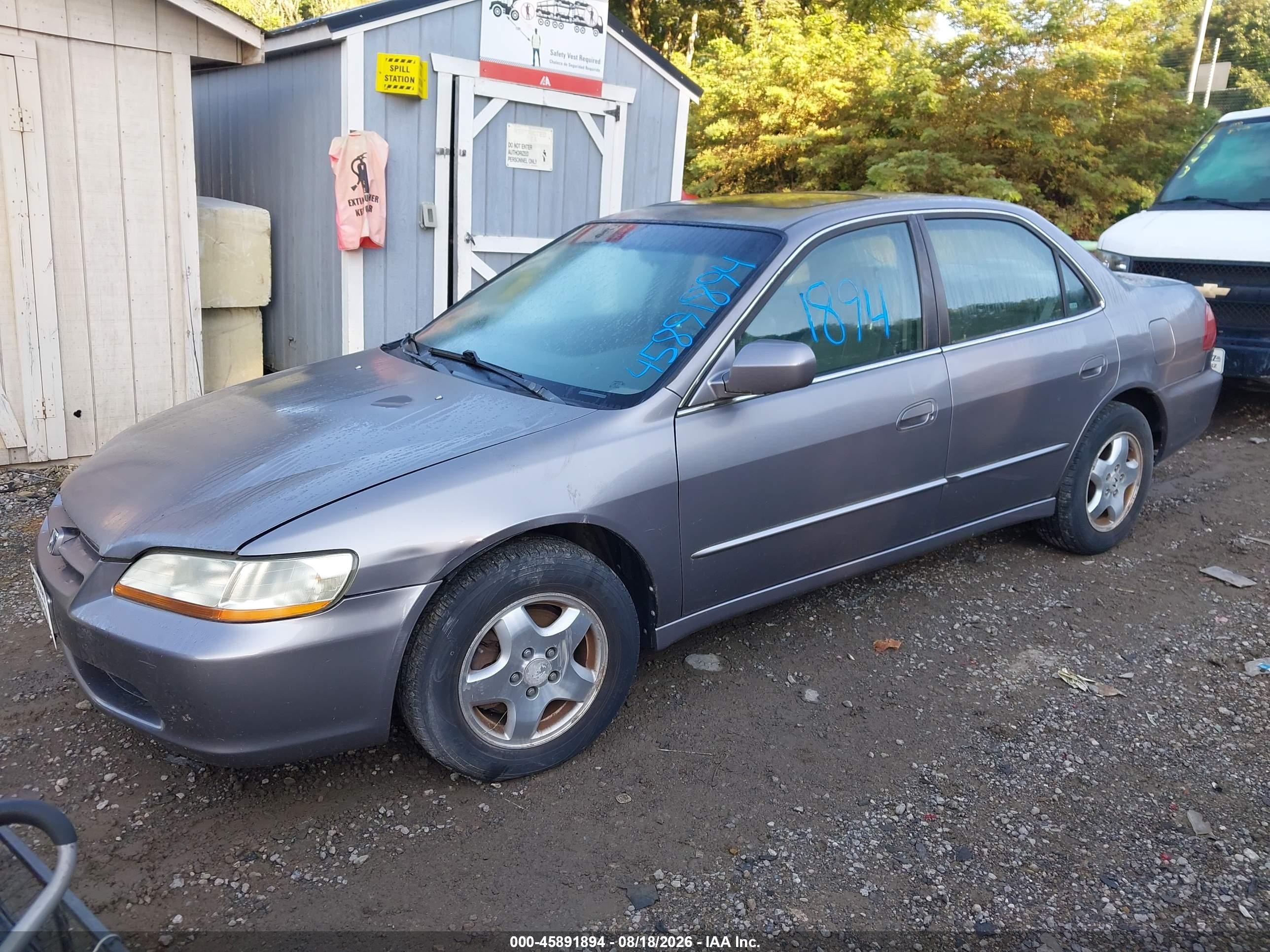 2000 Honda Accord 3.0 Ex Бежевый vin: 1HGCG1655YA070229