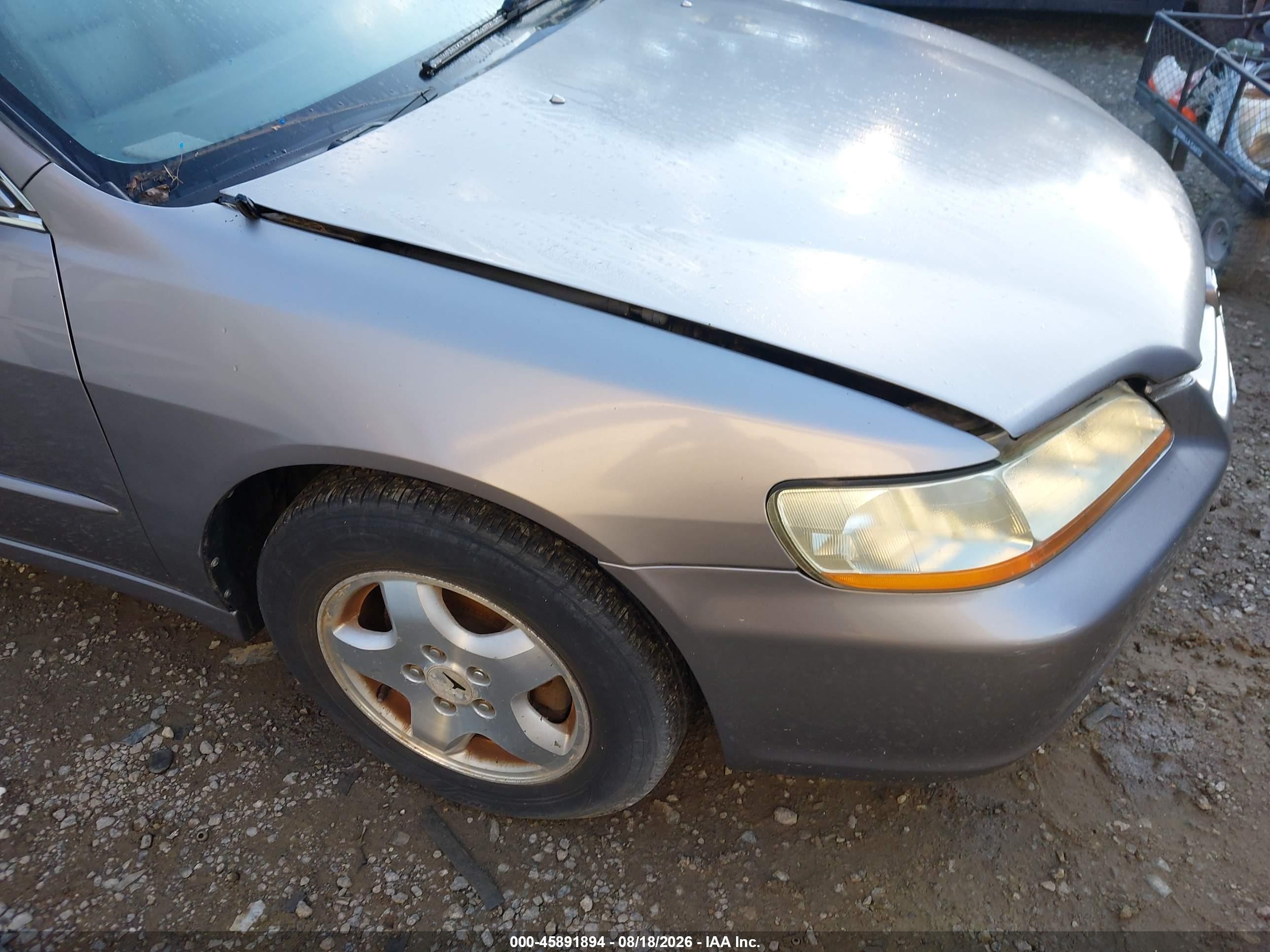 2000 Honda Accord 3.0 Ex Бежевый vin: 1HGCG1655YA070229