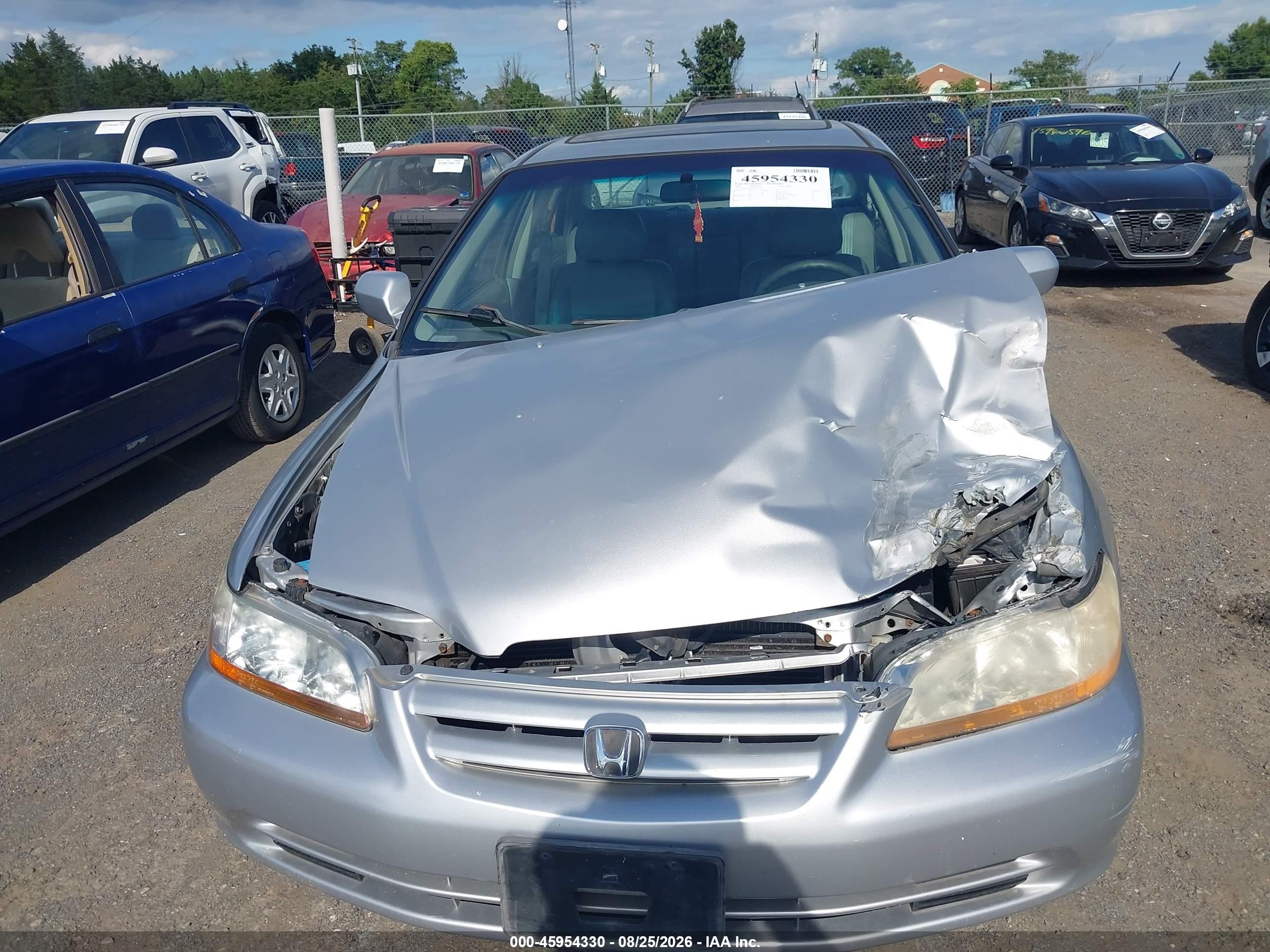 2001 Honda Accord 3.0 Ex Silver vin: 1HGCG16561A035365