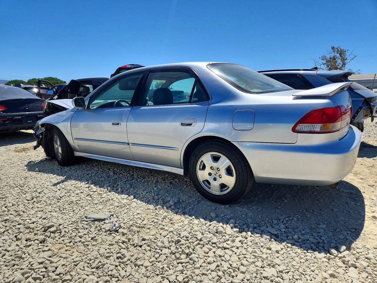 2001 Honda Accord Ex Серебряный vin: 1HGCG16561A056006