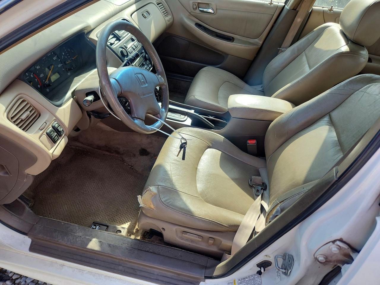 2002 Honda Accord Ex White vin: 1HGCG16562A012279