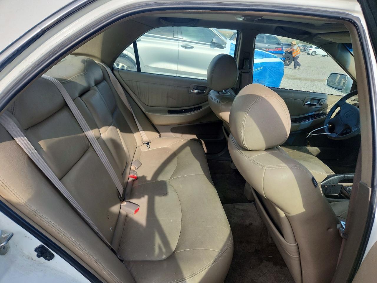 2002 Honda Accord Ex White vin: 1HGCG16562A012279
