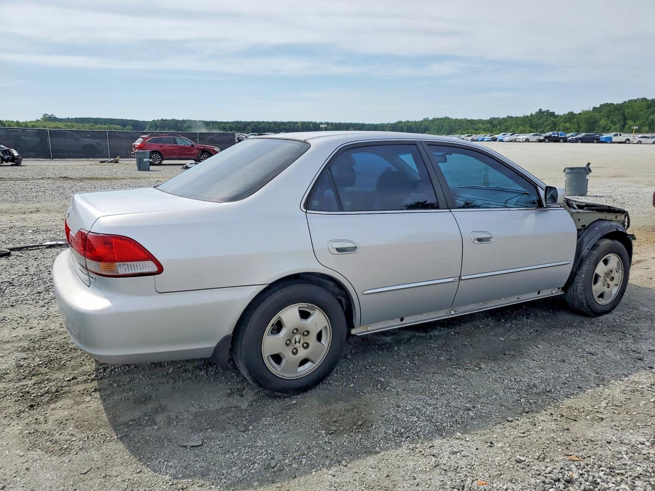 2002 Honda Accord Ex Silver vin: 1HGCG16562A027199