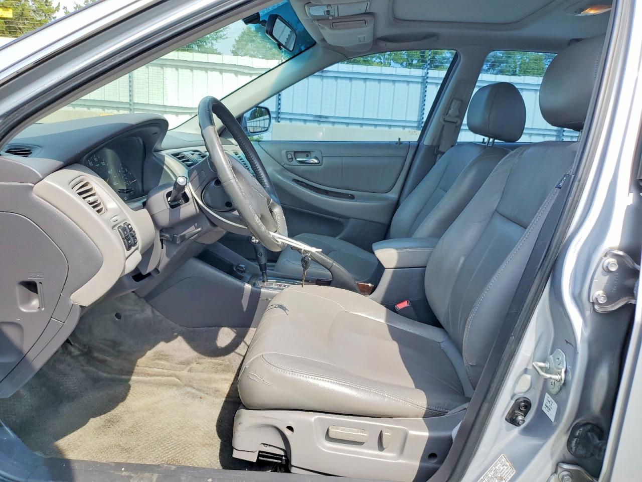 2002 Honda Accord Ex Silver vin: 1HGCG16562A027199