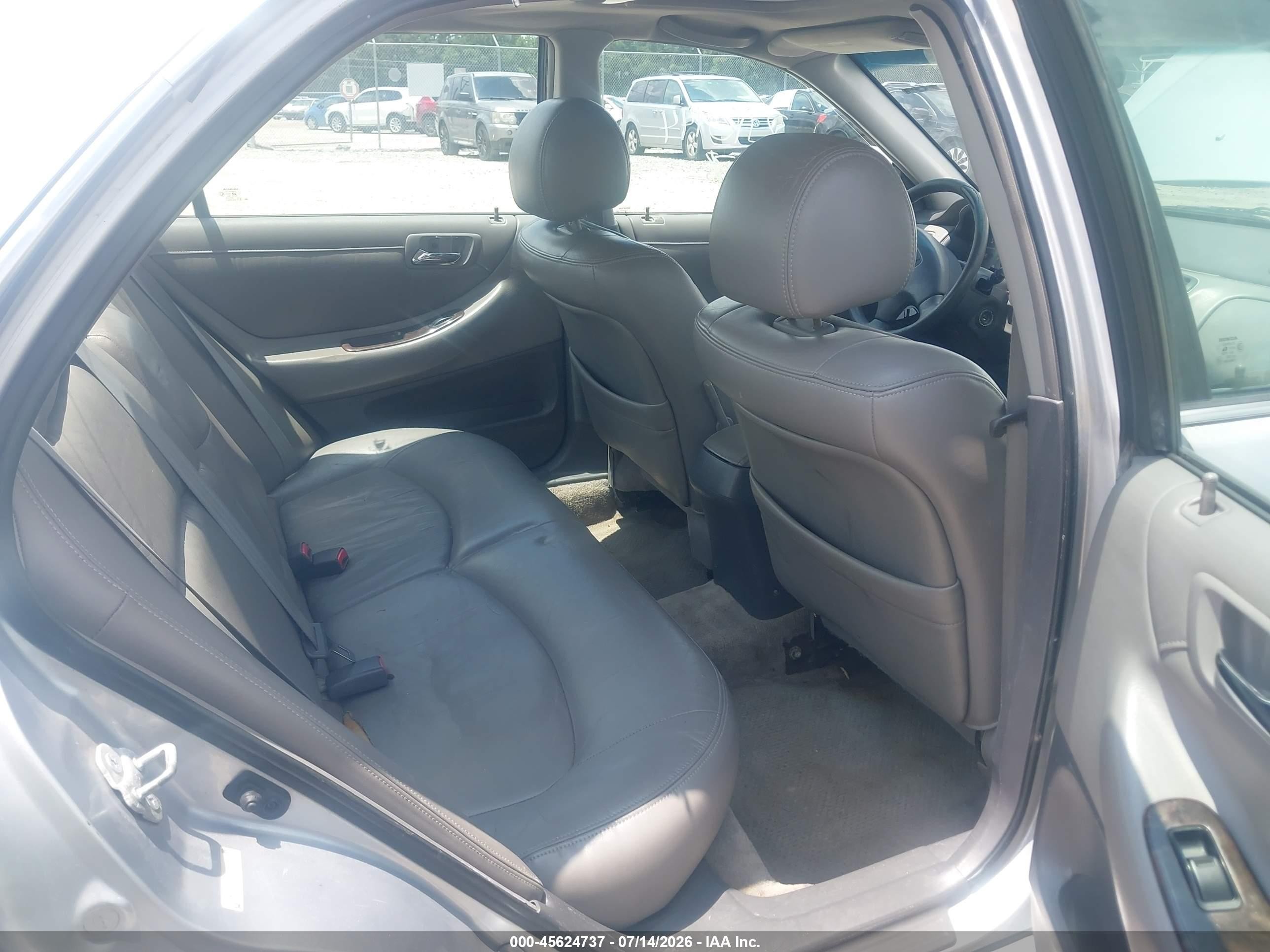 2002 Honda Accord 3.0 Ex Silver vin: 1HGCG16562A044424