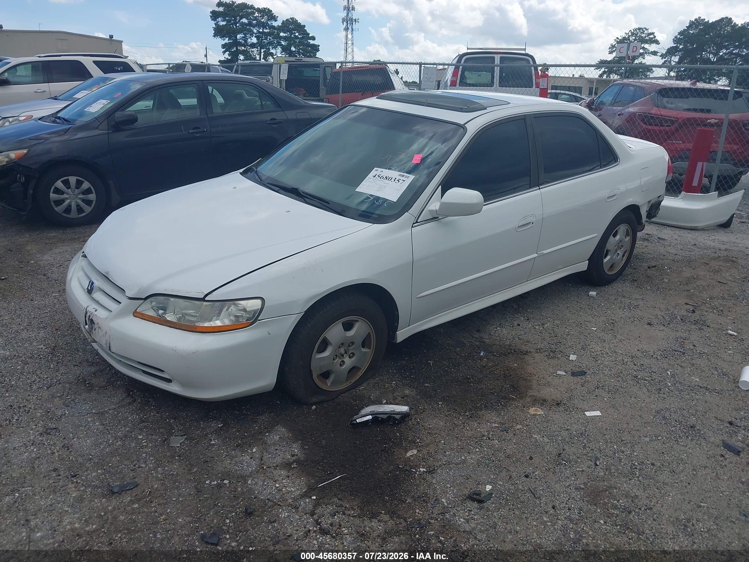2002 Honda Accord 3.0 Ex Белый vin: 1HGCG16562A080632